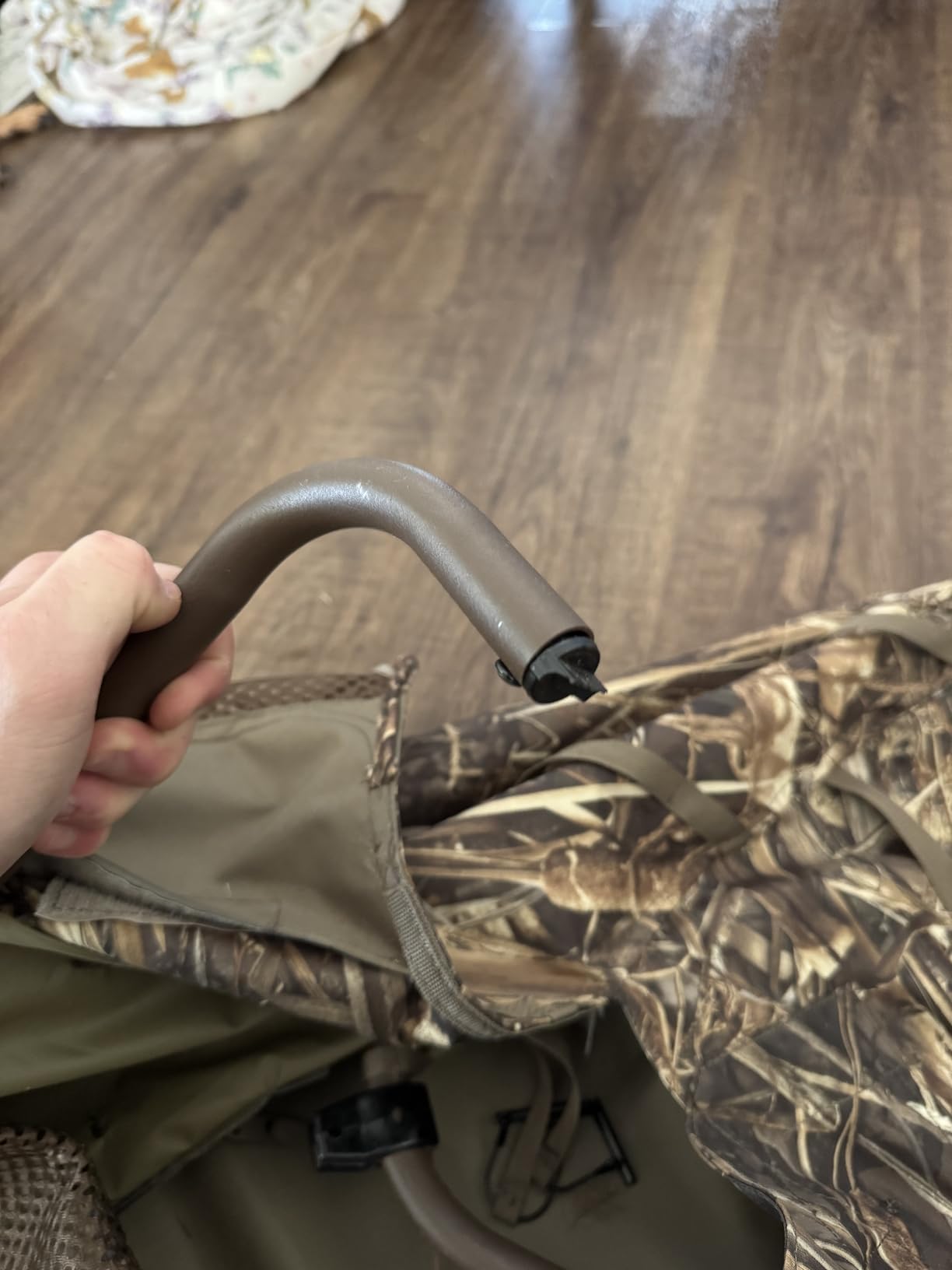 Guide Gear Layout Ground Blind, Camo Tent for Waterfowl, Duck, Turkey Hunting customer photo 2