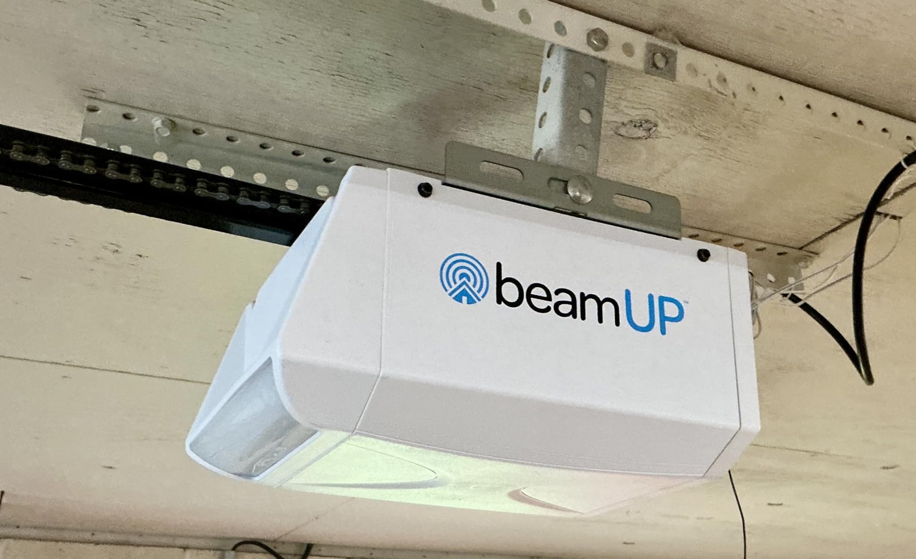 Pacer BU50 Overhead Garage Door Opener with Heavy-Duty Chain Drive for Single or Double Doors, Wall Mount, and Remote Garage Opener Included, Quick and Easy Installation, White customer photo 1