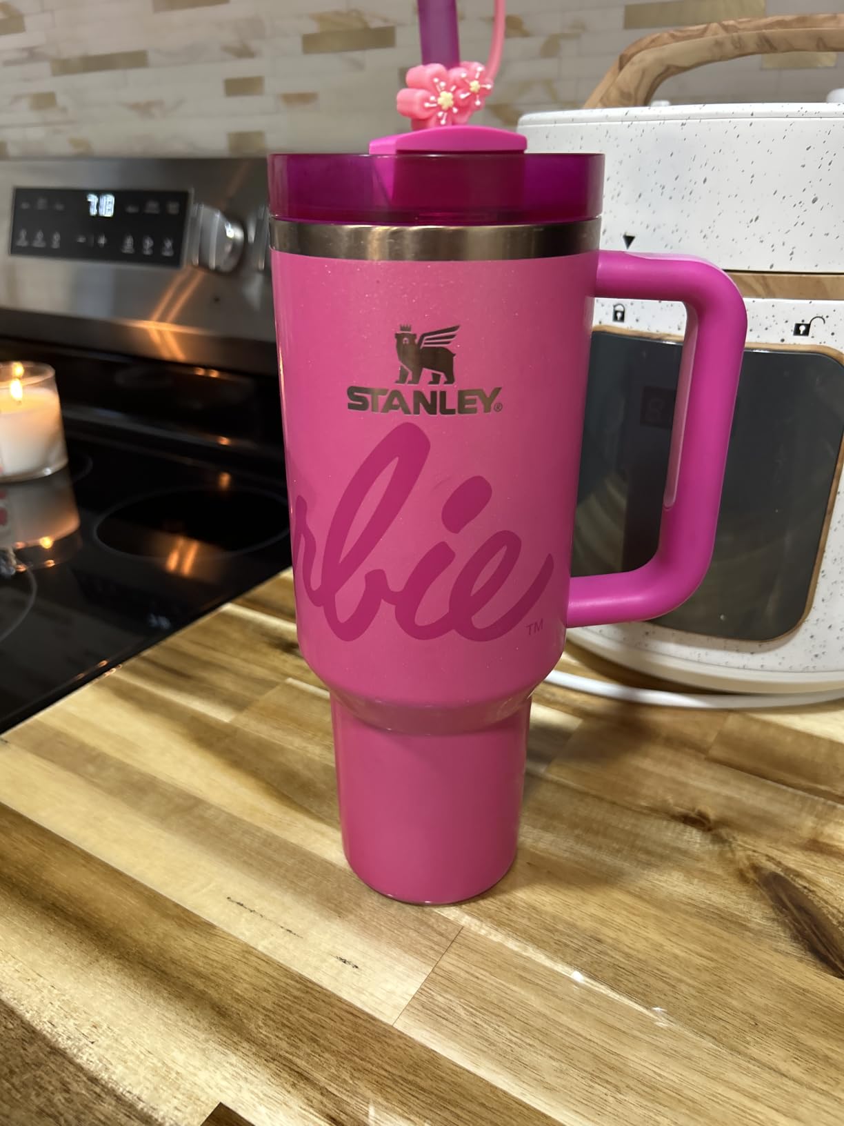 Stanley x Barbie '80s Dynamite Quencher 40 oz | Flowstate Lid | Insulated Stainless Steel Tumbler customer photo 1