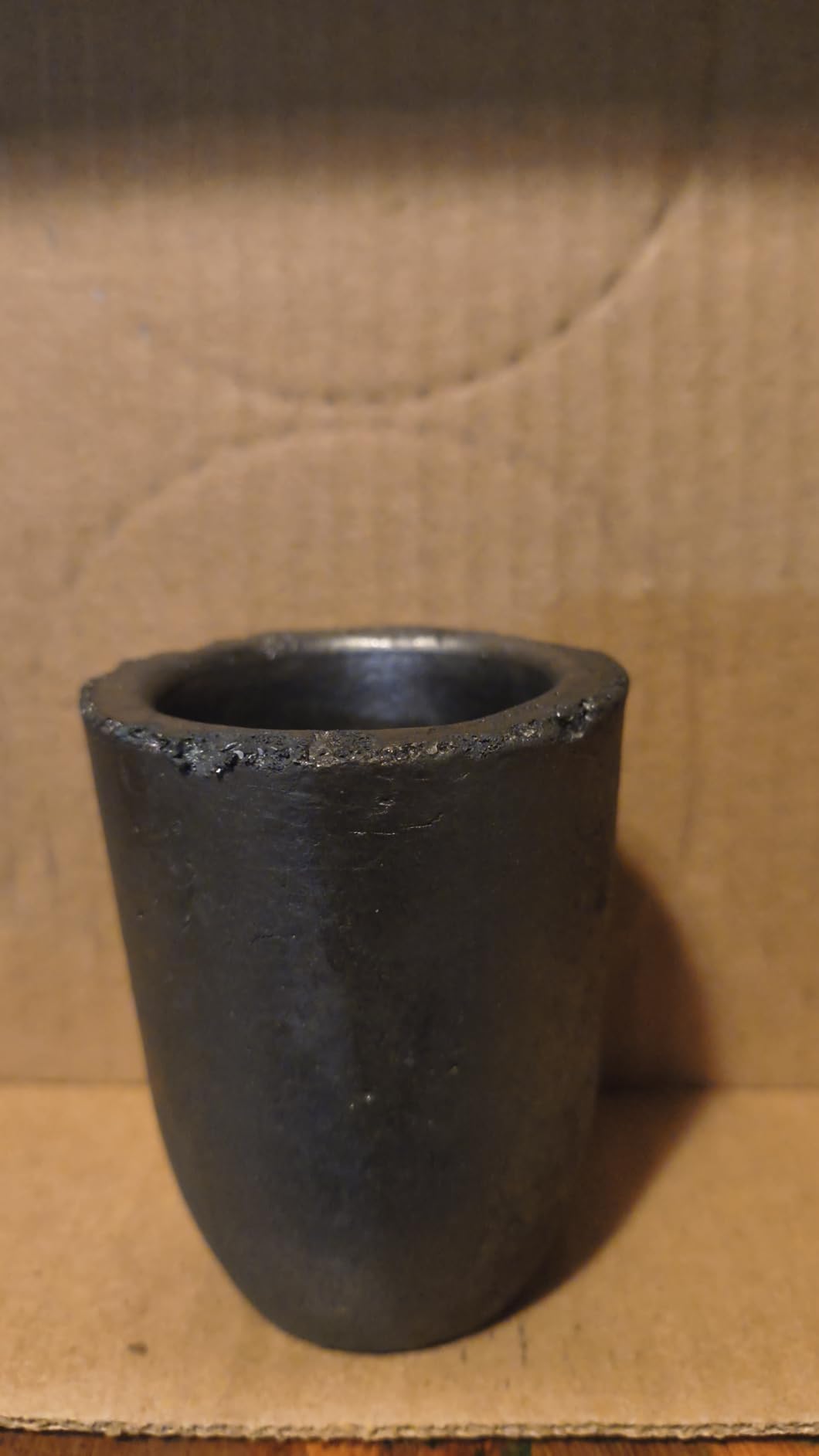 Nelyrho #0.5-0.5kg Premium Graphite Crucible, Silicon Carbide Clay Crucible Cup for Melting Casting Refining Aluminum, Gold, Silver, Copper, Brass, Withstand High Temperature 1800C/3272F customer photo 2