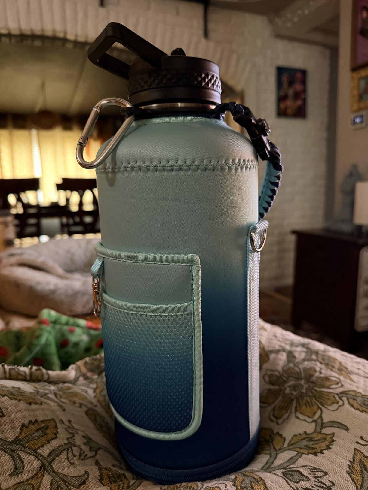 DYSANKY Insulated Water Bottle, Thickened Stainless Steel Vacuum, Half Gallon Large Water Jug 64 oz with Straw, Carrier Bag, Handle Strap customer photo 1