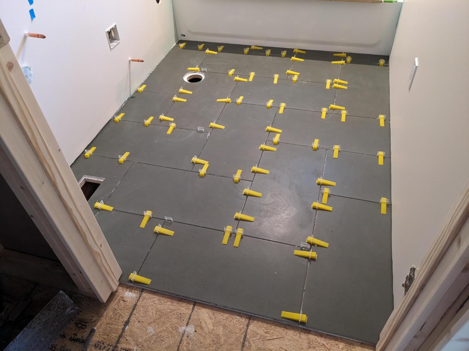 DGSL Tile Leveling System, 4650-Piece 1/16