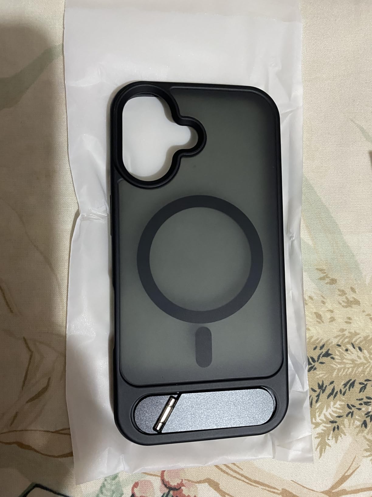 Compatible with iPhone 14 Case/iPhone 13 Case, Built-in Invisible Kickstand, Compatible with MagSafe, Military Grade Shockproof Slim Translucent Matte Phone Case for iPhone 14/13 6.1