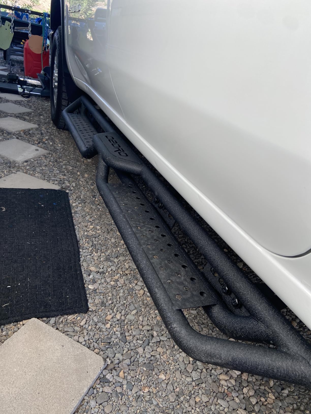 OEDRO Wheel to Wheel Running Boards Compatible with 2019-2026 Chevy Silverado & GMC Sierra 1500, 2020-2026 2500HD 3500HD Crew Cab, Bed Access Side Steps, Two Stairs Nerf Bars Black Powder Coated Rails customer photo 1