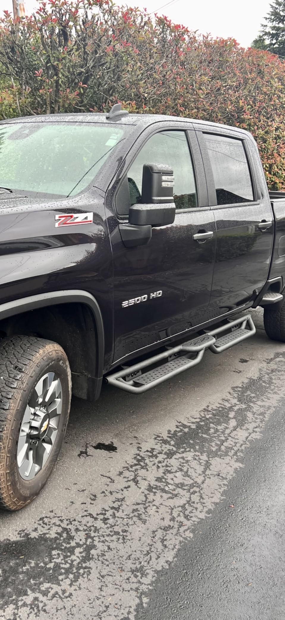 OEDRO Wheel to Wheel Running Boards Compatible with 2019-2026 Chevy Silverado & GMC Sierra 1500, 2020-2026 2500HD 3500HD Crew Cab, Bed Access Side Steps, Two Stairs Nerf Bars Black Powder Coated Rails customer photo 2