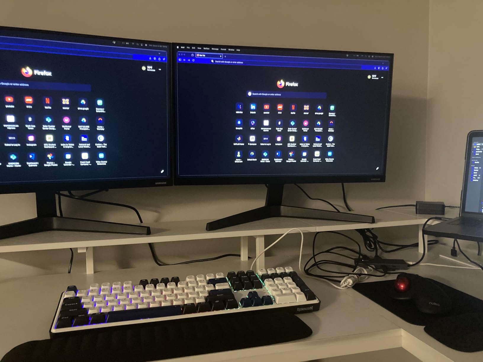 Acer USB C Docking Station Dual Monitor With 2 HDMI, 9-IN-1 Laptop Docking Station with 4K@60Hz HDMI, USB A&C 3.0, SD/Micro SD, 100W PD, USBC Dock Compatible with Acer/Dell XPS/HP/Mac/Surface (0.65FT) customer photo 1