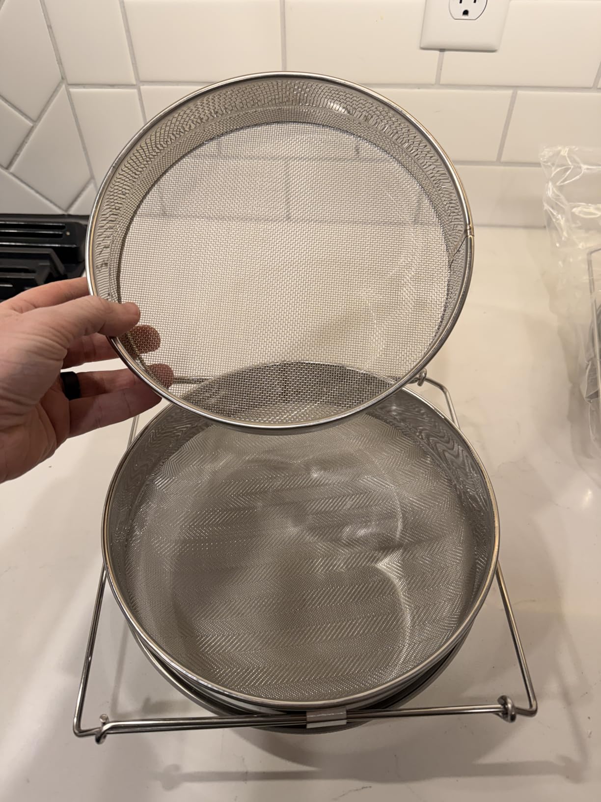 Stainless Steel Honey Strainer, Double Sieve Honey Filter, Honey Extractor Equipment for 5 Gallon Bucket Honey, Beekeeping Equipment Tools customer photo 1
