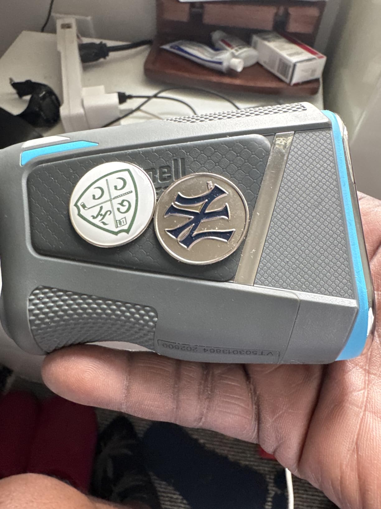 Bushnell Golf Tour Hybrid Laser Rangefinder - GPS, Slope Compensation, Pinseeker w/Visual JOLT Flag Lock, Magnetic Cart Mount, Front/Center/Back Distances, 500+ Yard Range customer photo 2