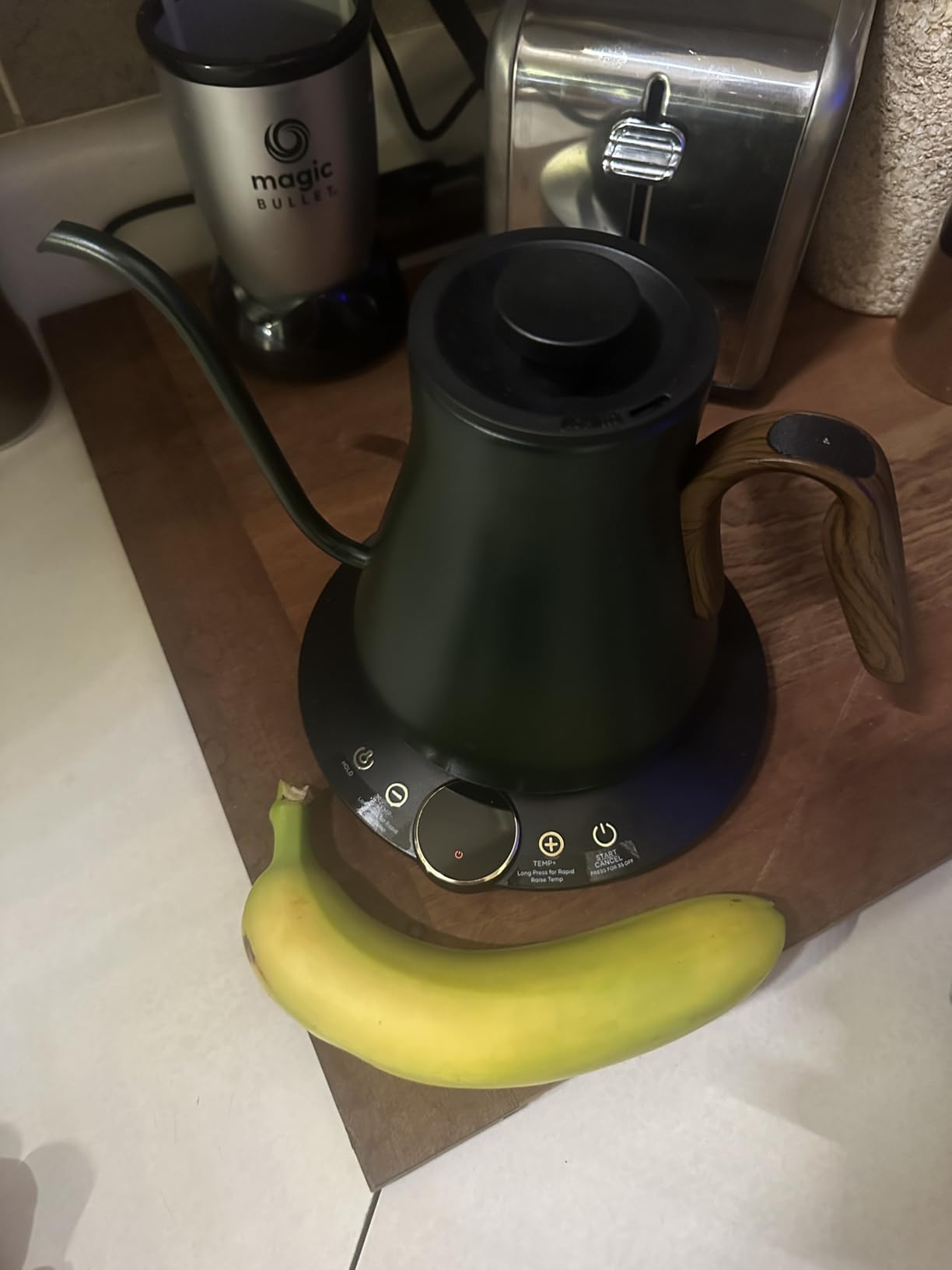Cocinare Gooseneck Electric Kettle, +/-1F Precise Temperature Control, 1500W Fast Heating, Pour Over Coffee & Tea Kettle with Brew Timer & Keep Warm, Stainless Steel, 0.9L (Matte Black) customer photo 1
