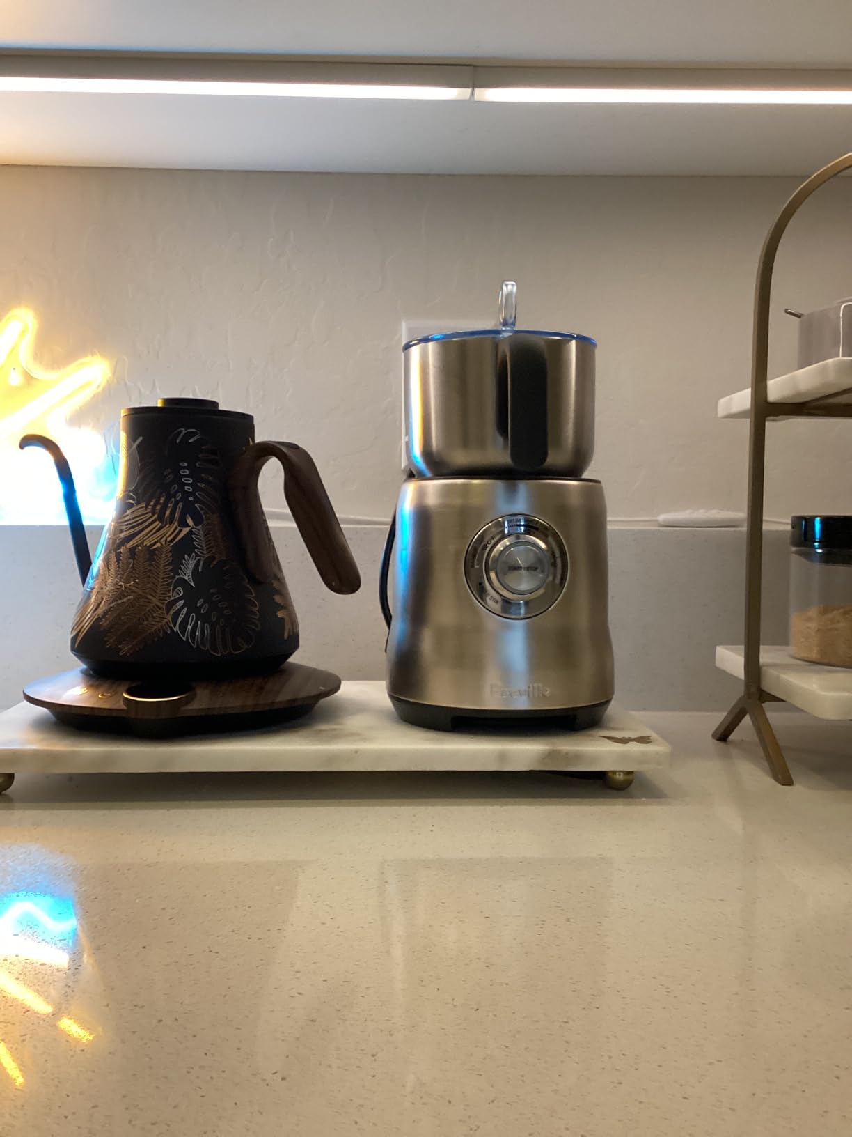 Cocinare Gooseneck Electric Kettle, +/-1F Precise Temperature Control, 1500W Fast Heating, Pour Over Coffee & Tea Kettle with Brew Timer & Keep Warm, Stainless Steel, 0.9L (Matte Black) customer photo 2