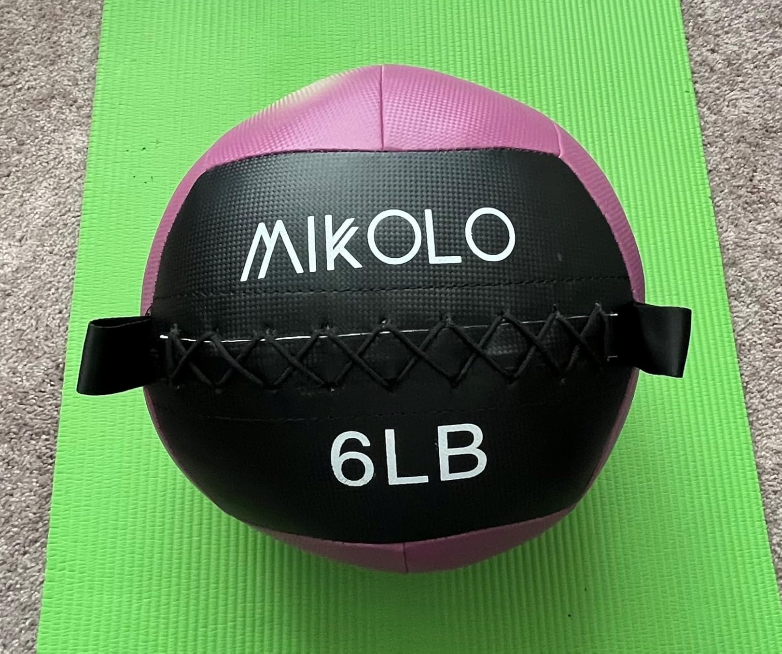 Mikolo Medicine Ball, Wall Ball, Soft Medicine Ball Set, Slam Ball for Core Training, Strength Workouts -Multi-Weight 10lbs 20lbs Exercise Balls for Home Gym, Functional Fitness (10/15/20/25LB) customer photo 2