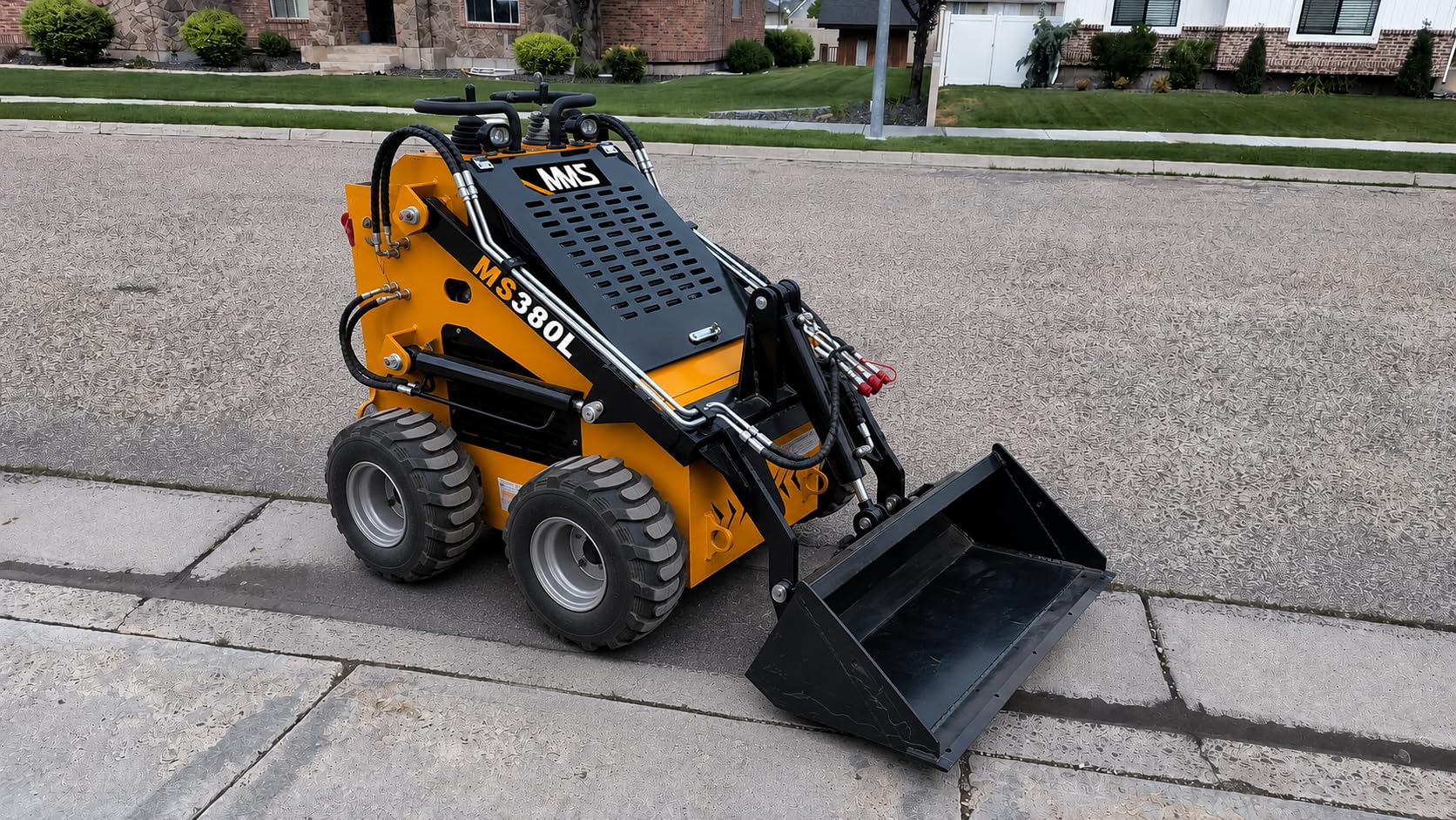 MS360L Wheeled Mini Skid Steer Loader, Compact Skid Steer with Wide Bucket, with 13.5HP EPA Rato Gas Engine Multifunctional Skid Loader for Farm, Garden, Construction & Landscaping customer photo 2