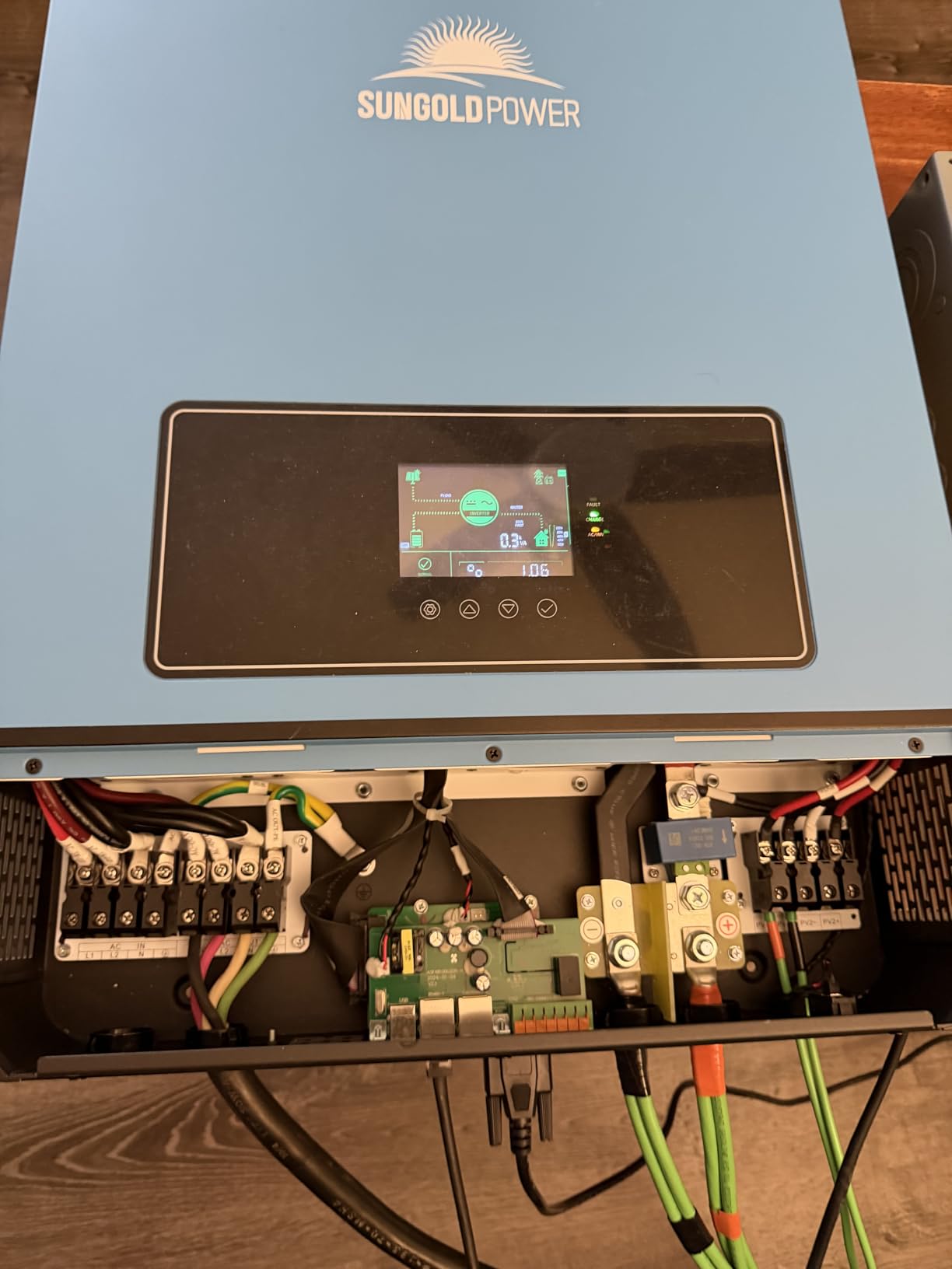 SUNGOLDPOWER 10000W 48V Solar Inverter, Built-in 2 MPPTs, Max 200A Battery Charging, Split Phase AC Input/Output 120V/240V(settable),Pure Sine Wave (WiFi and BMS COMM) UL1741 SPH10048P customer photo 1