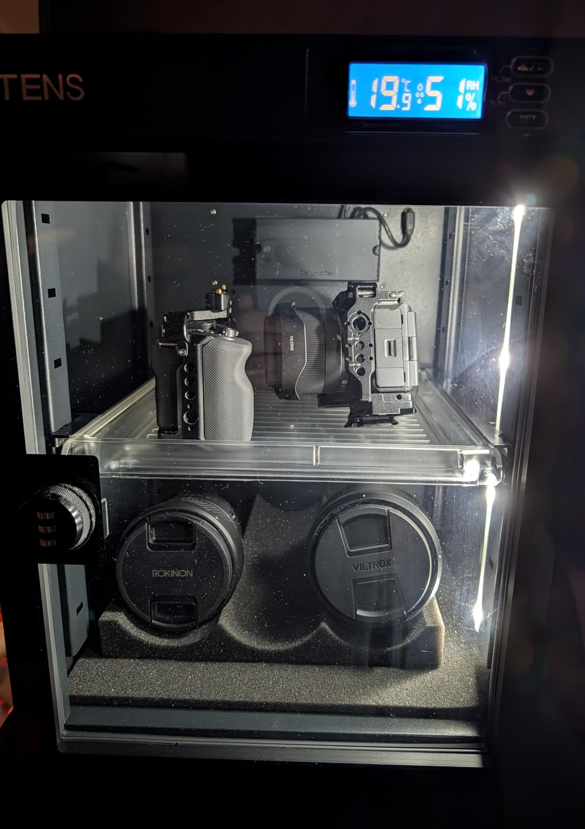 Dehumidifying Dry Cabinet Box with Combination Lock, Digital Control Noiseless and Energy Saving, for Camera Lens, Electronic Equipment, Collectibles Storage, Temperature Humidity LED Screen (50L) customer photo 1