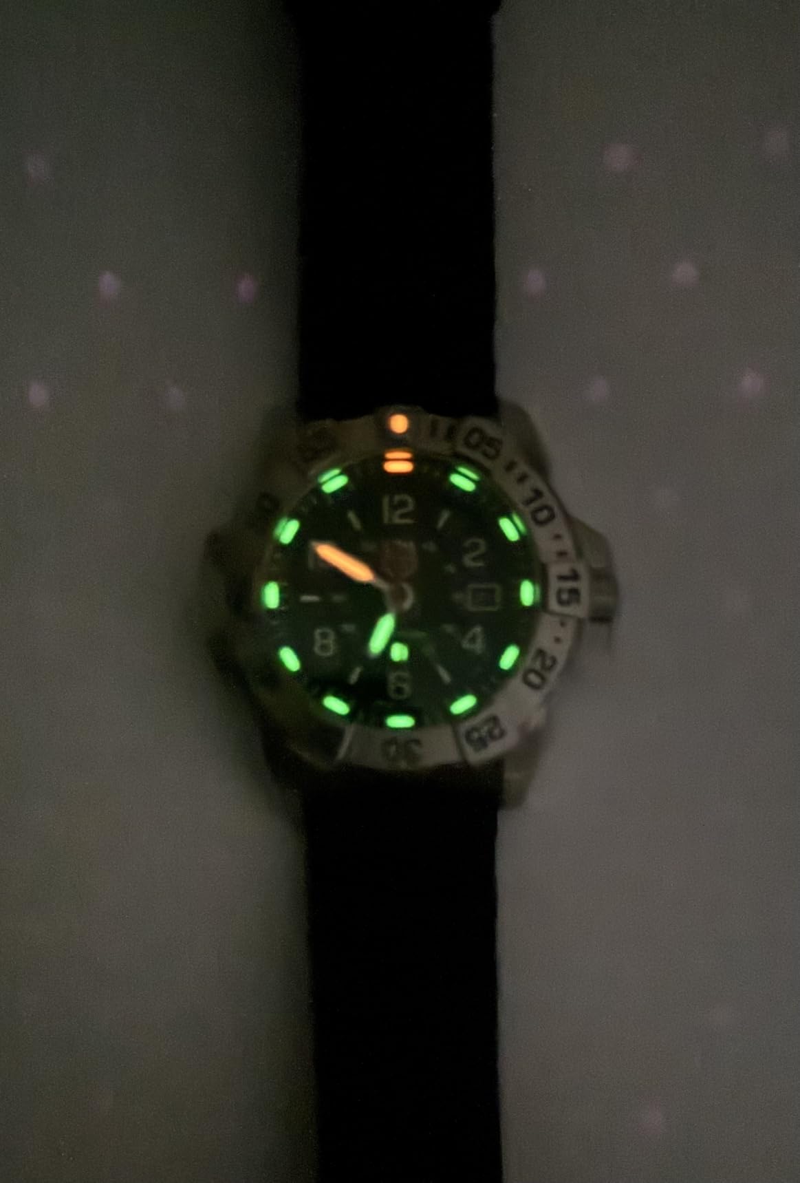 Navy Seal Steel - Mens Watch 43mm / 44mm - Military Dive Watch - 200m Water Resistant - Sapphire Glass - Mens Watches - Made in Switzerland customer photo 1