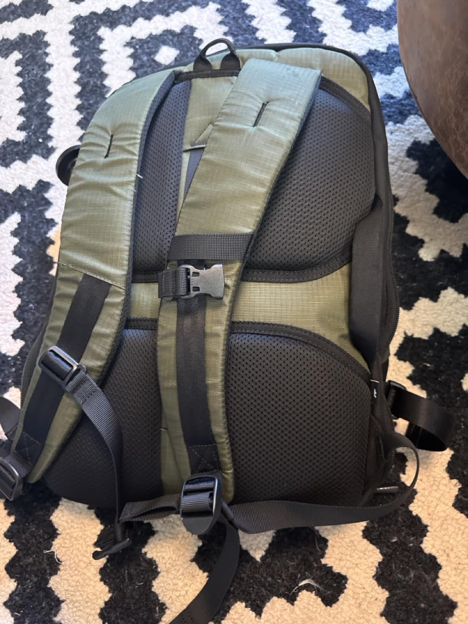 tomtoc Travel Backpack 40L, TSA Friendly Flight Approved Carry-on Luggage Hand Water-resistant Lightweight Business Rucksack, Durable Large Weekender Bag Daypack Fits 17.3 Inch Laptop customer photo 1
