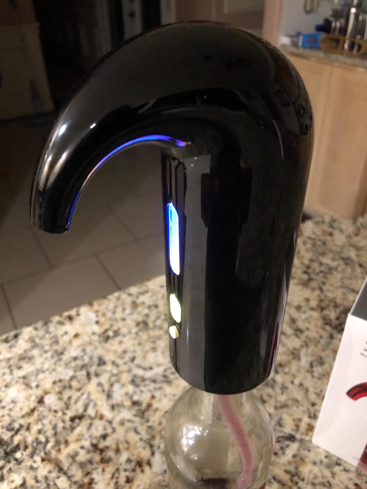 Electric Wine Aerator & Decanter Pump - Quiet Dual-Pump Aeration, Measured Pouring, Temp Display & USB Rechargeable System customer photo 2
