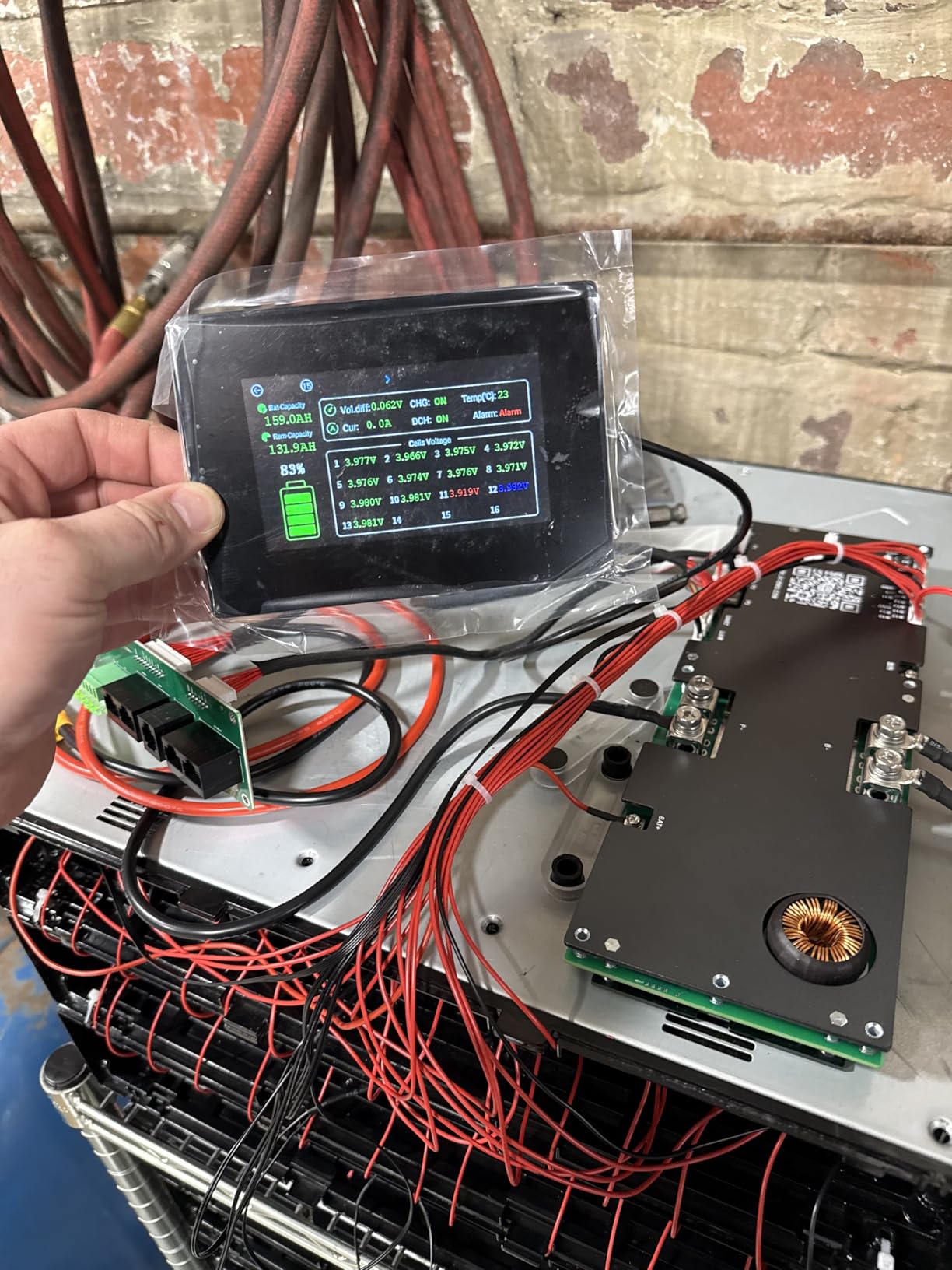 JKBMS Inverter BMS 8S-16S 24V-48V 200A - V19 Home Energy Storage BMS with UART Port, 2A Active Balance, Built-in Bluetooth, RS485 & CAN, for Solar System (JK-PB2A16S20P V19) customer photo 1