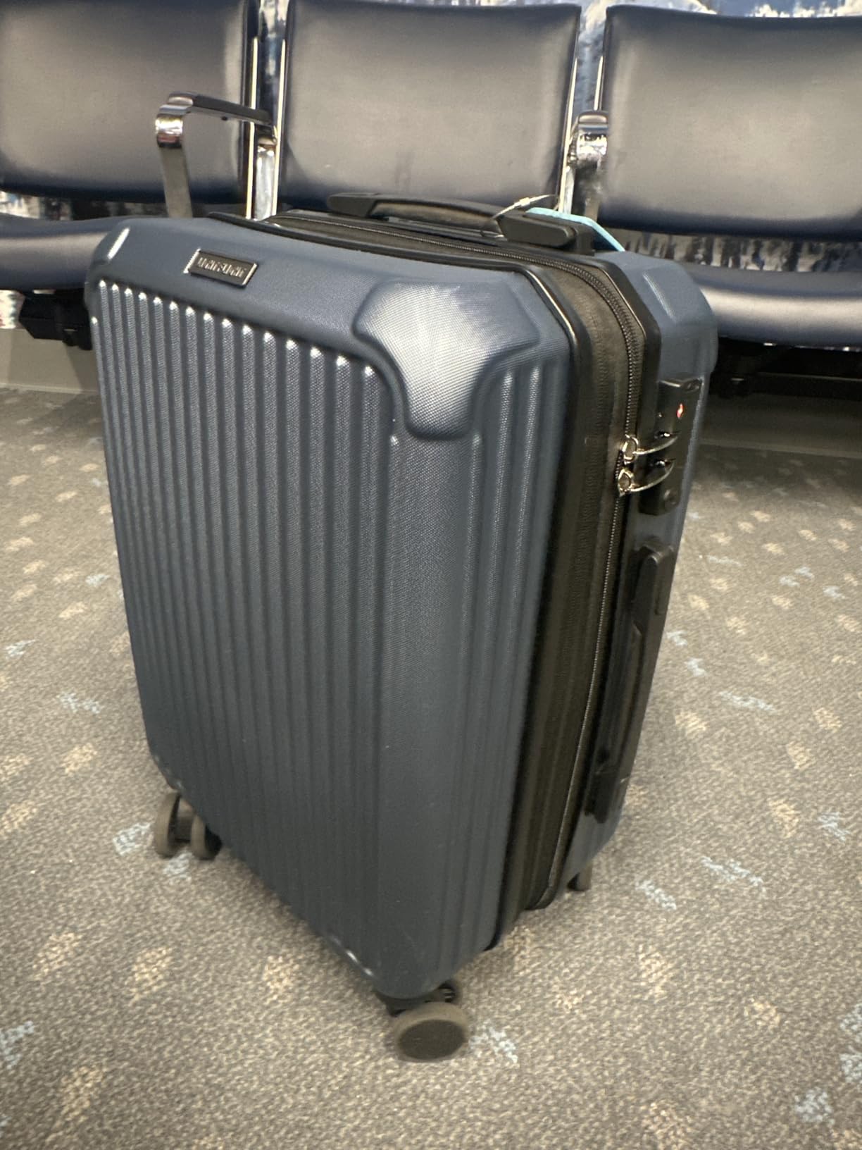 Carry On Luggage 22x14x9 Airline Approved, Durable Hard Shell Carry On Suitcases with Wheels, Expandable Hardside Lightweight Travel Luggage with TSA Lock, Royal Blue customer photo 1