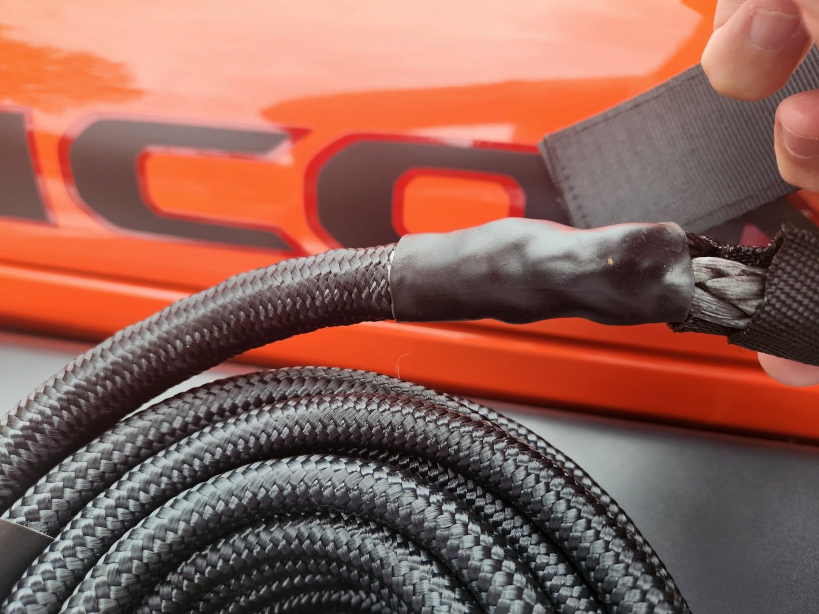 DAYDOOR Kinetic Recovery Rope Kit with 2 Soft Shackles, 1 Inch x 30ft 38,500Lbs Offroad Snatch Strap, 30% Elasticity, High-Visibility Reflective for ATV, UTV, Truck, 4x4 Offroad Vehicle (Gray) customer photo 2