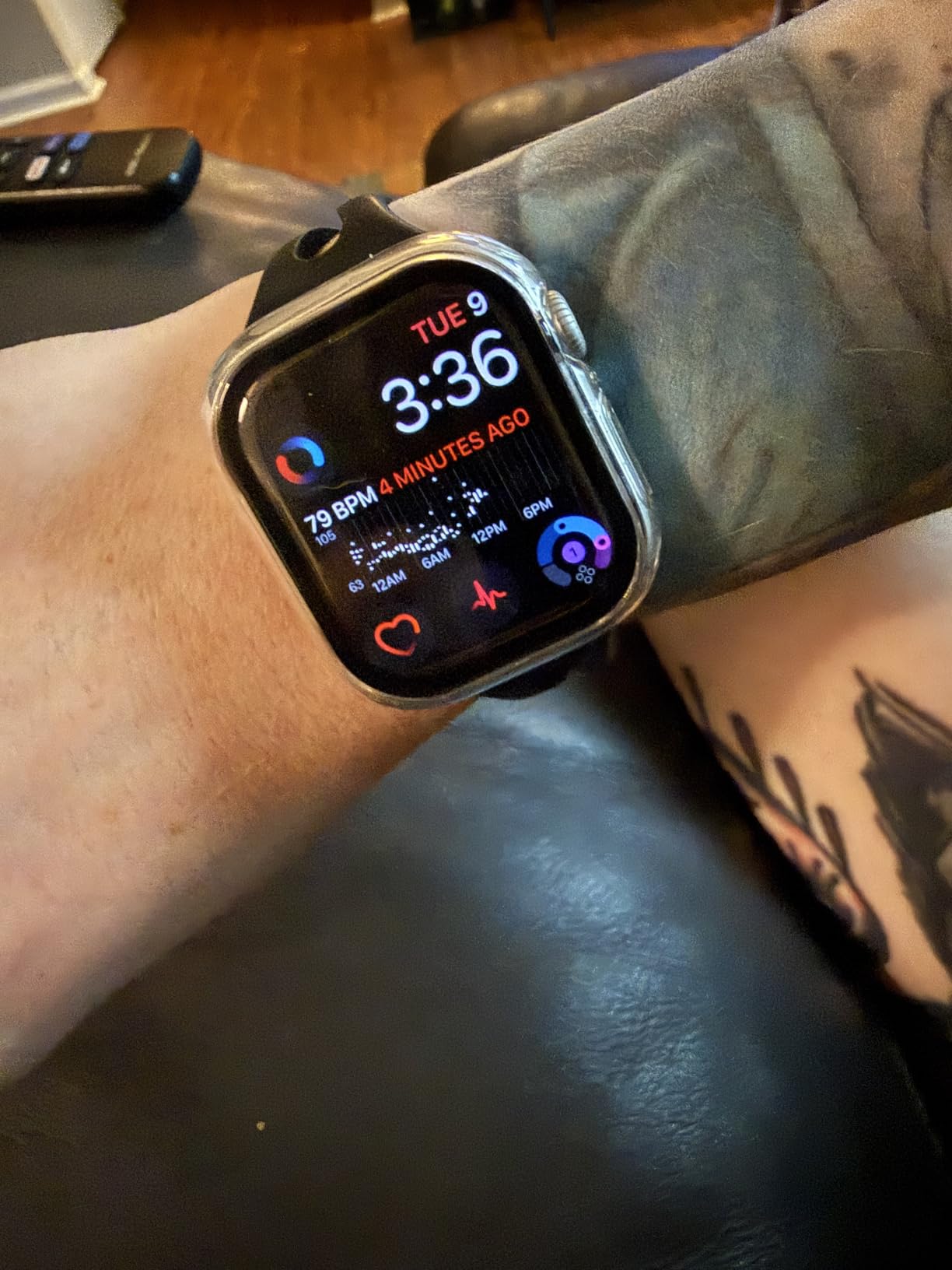 Apple Watch Series 11 [GPS 46mm] Smartwatch with Jet Black Aluminum Case with Black Sport Band - Sleep Score, Fitness Tracker, Health Monitoring customer photo 2