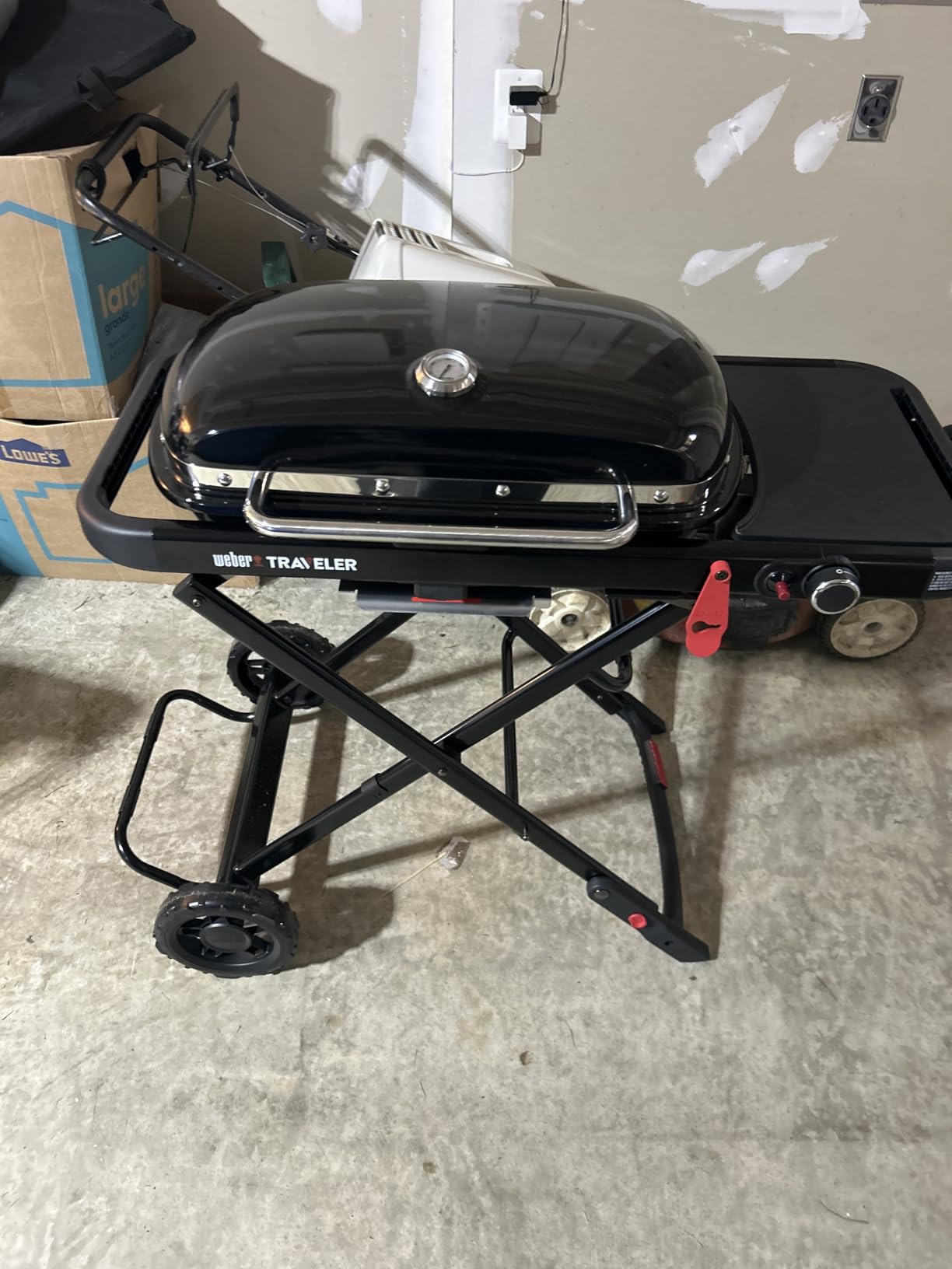 Weber Traveler® Compact Portable Gas Grill (Liquid Propane) for Outdoor Cooking - Black, Porcelain-Enameled Lid, Side Table, Folding Portable Grill with Wheels for Camping, Tailgating & Travel customer photo 1