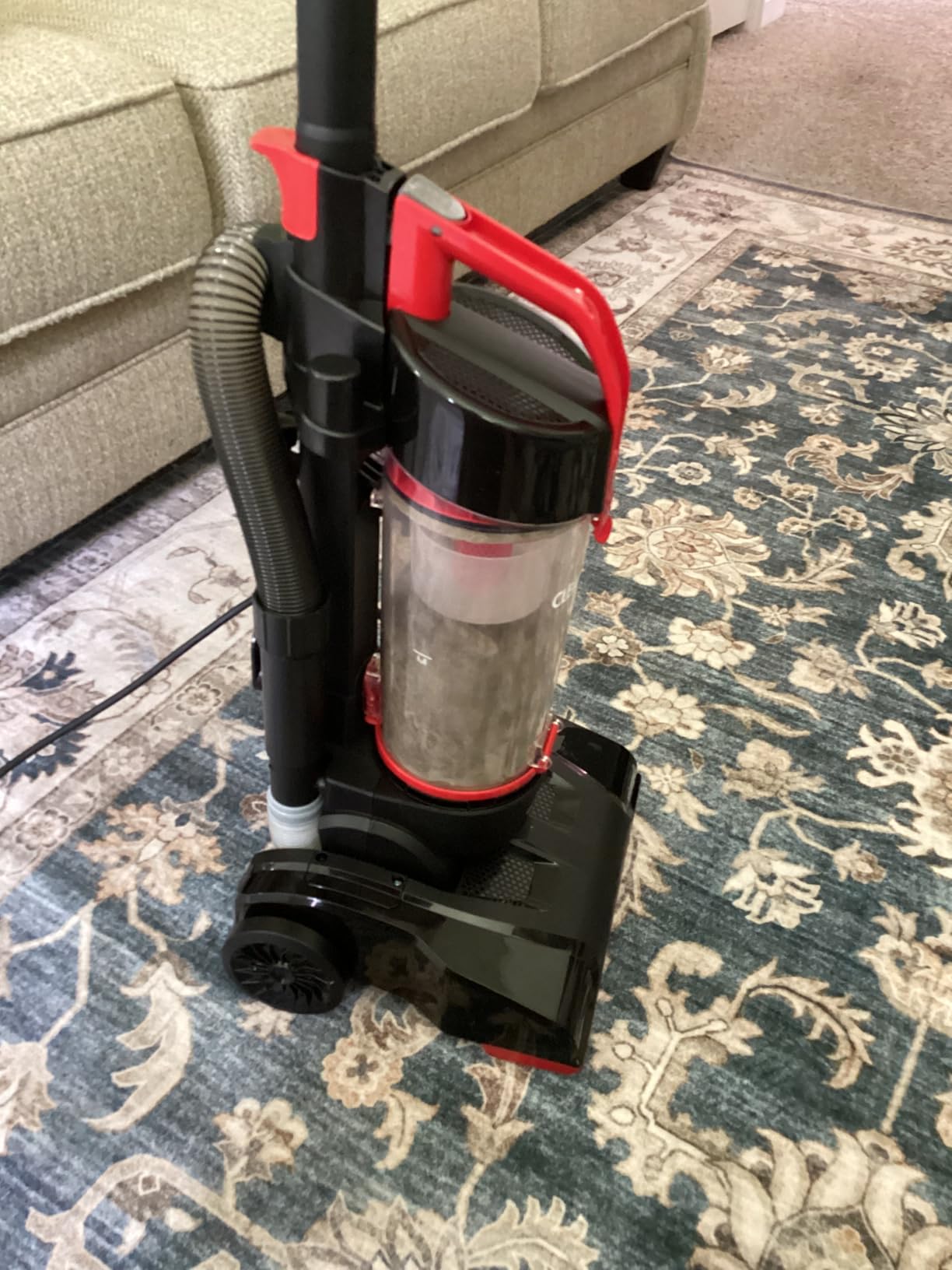 Bissell CleanView Upright Vacuum with Pet Hair Brush Roll, Powerful Suction, Pet Hair Tools, Large Dirt Container, 4438 customer photo 2