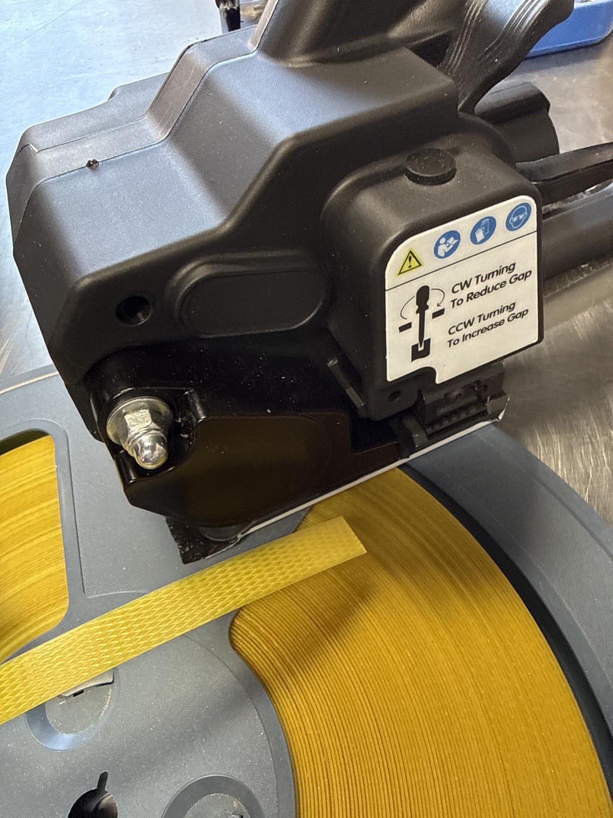 Cordless Electric Strapping Tool for PP/PET Straps, Adjustable Tension 3500N, Dual Battery Powered Handheld Banding Machine for Cartons, Pallets & Industrial Packaging customer photo 1