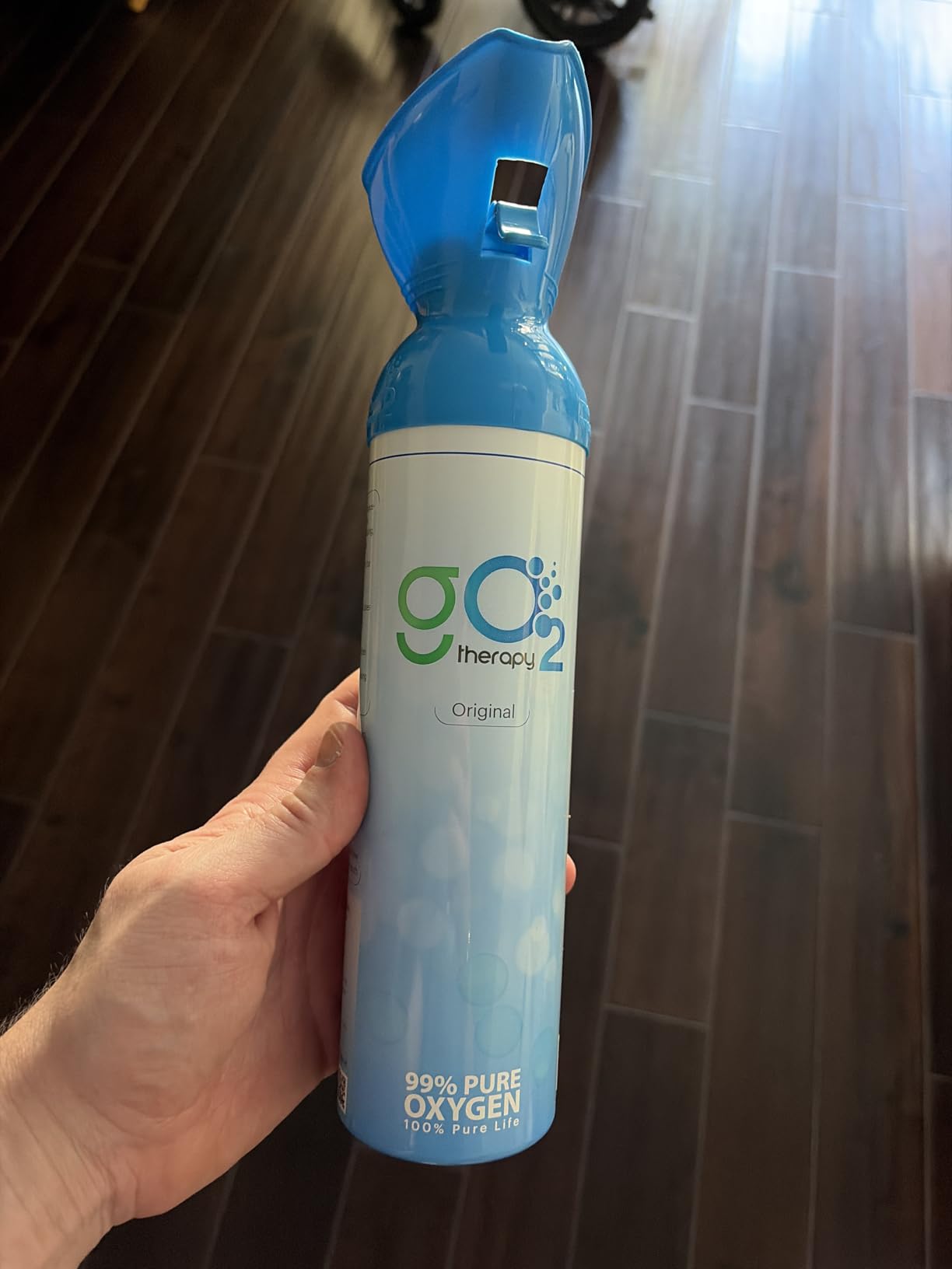 Up to 450 Inhalations, 12L | Portable Oxygen Canister - Single Mouth & Nose Mask - Supplemental Oxygen for Sports, Travel, Altitude & Fitness Activities customer photo 1