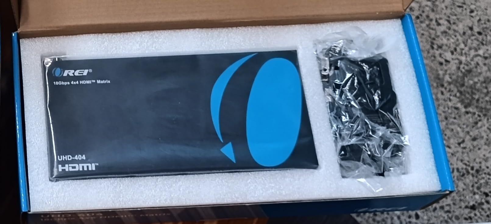 OREI 16x16 HDMI Matrix Switch - 4K@60Hz 18Gbps, HDR10+/Dolby Vision, 4K-to-1080p Downscaling, Audio Extraction, ARC Support, EDID Management, LAN/RS232/IR Control customer photo 1