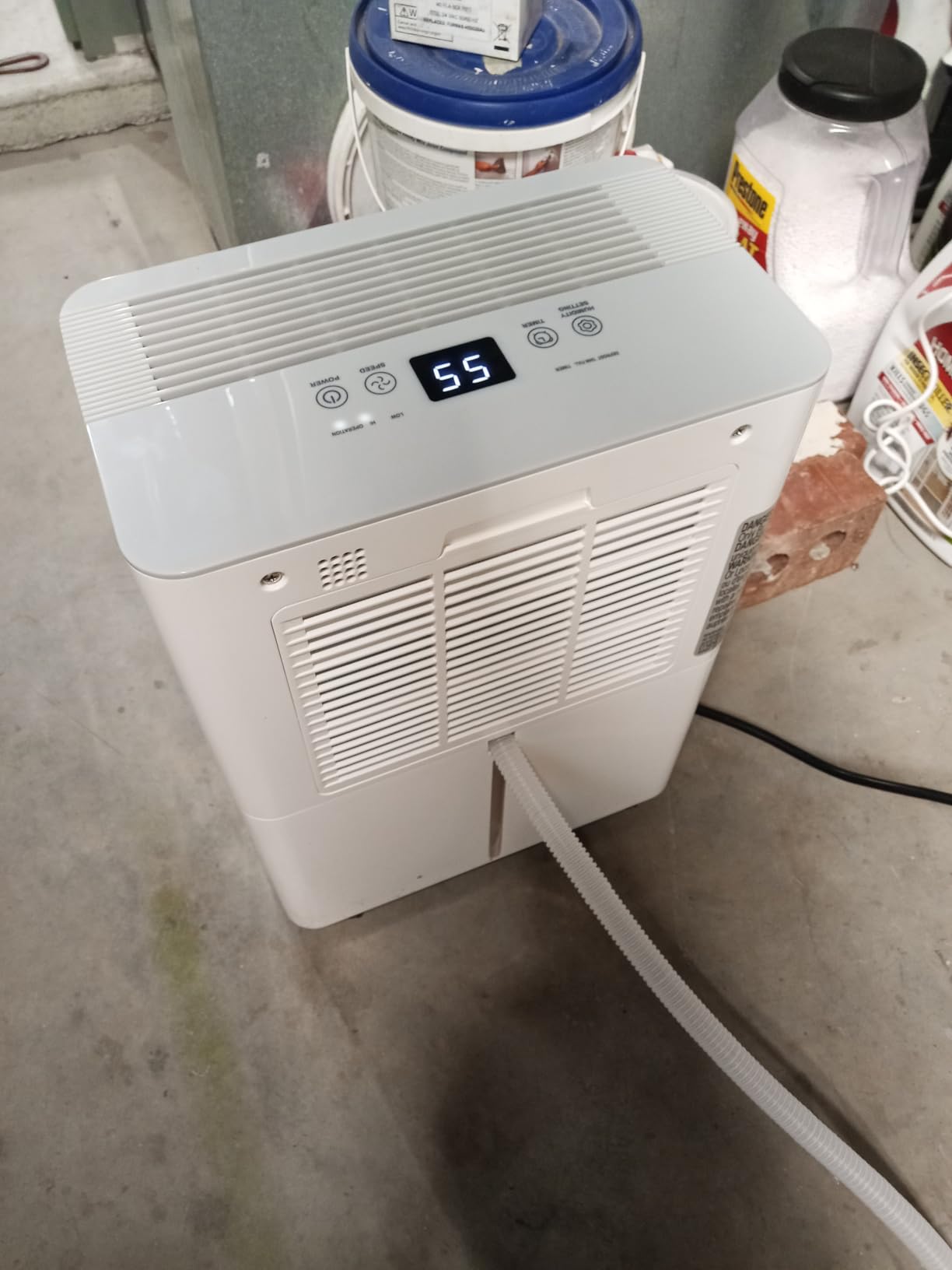 2500 sq.ft Dehumidifier for Home and Basement, Max 34 Pints Dehumidifier with Drain Hose, Ultra Quiet with Auto Defrost, Three Modes, Intelligent Dehumidifier for Bedroom, Bathroom, Large Room (Cream) customer photo 2