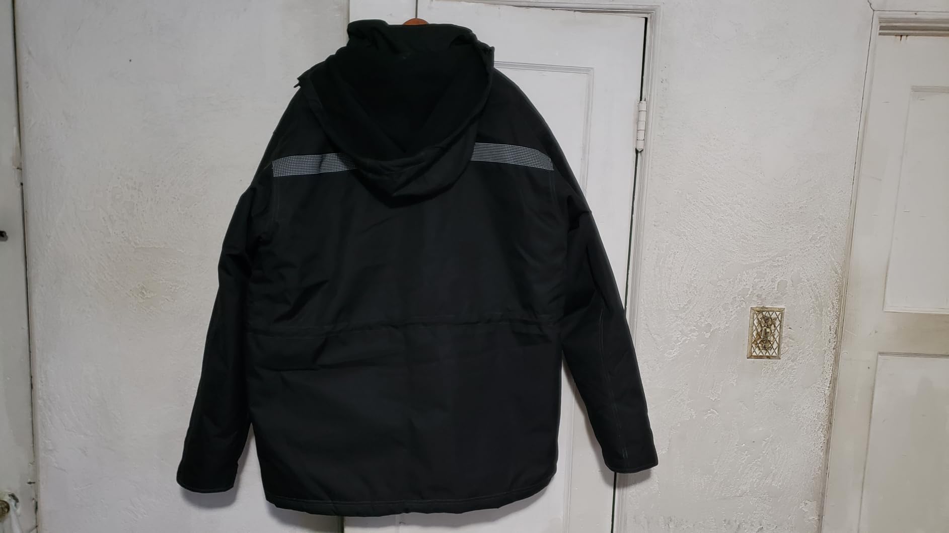 CAT Men's Heavy Insulated Parka (Regular and Big & Tall Sizes) customer photo 1