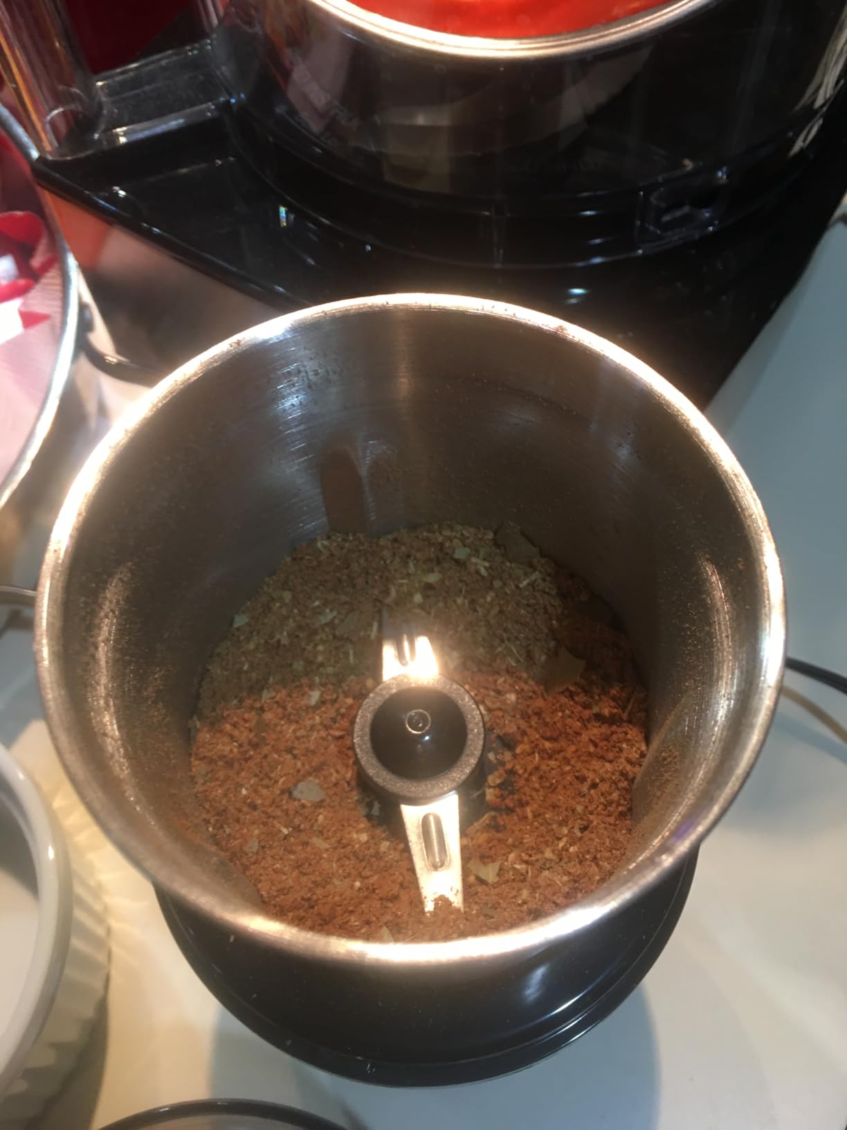 Cuisinart SG-10 Electric Spice-and-Nut Grinder, Stainless/Black customer photo 1
