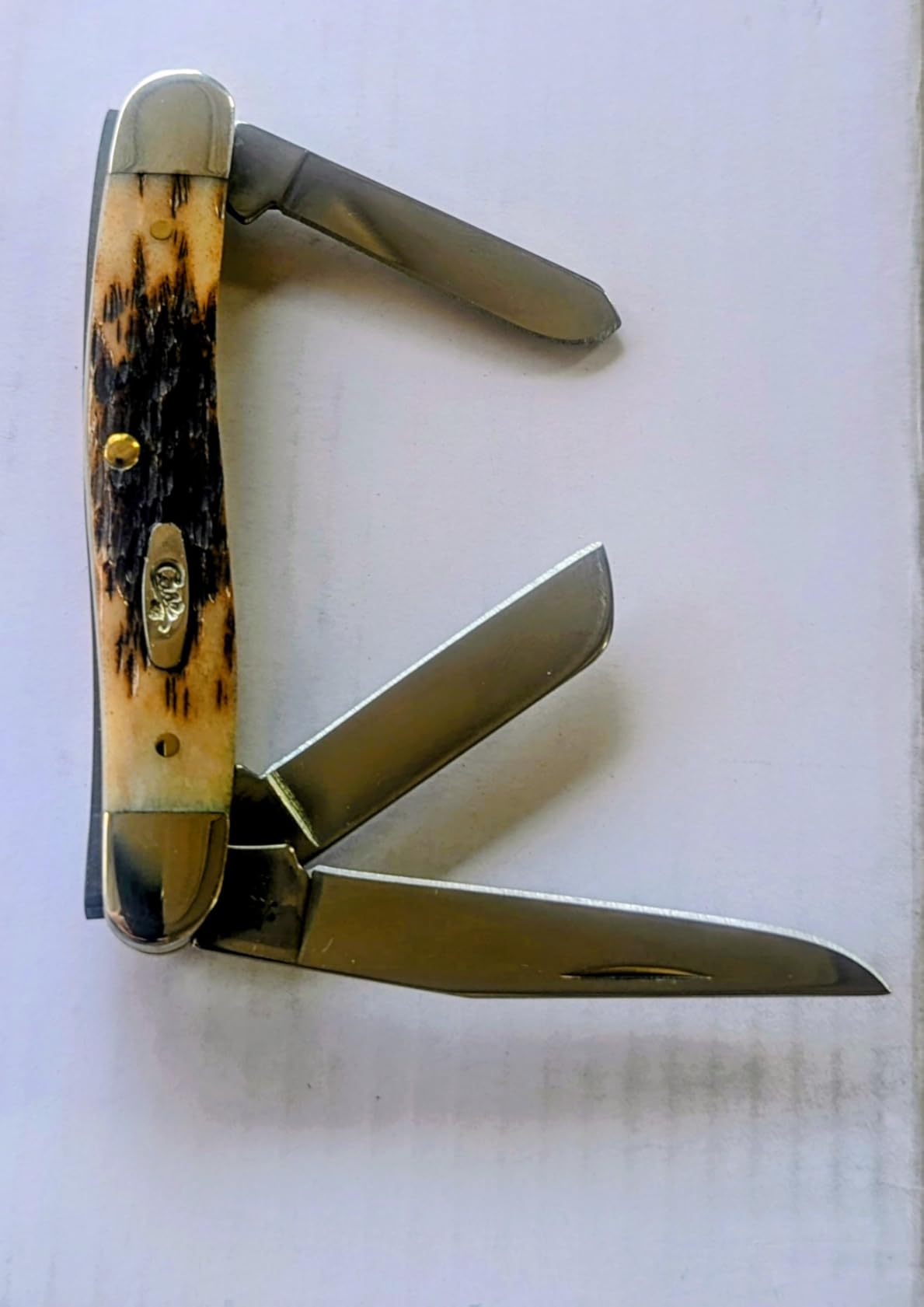 Case XX WR Pocket Knife Medium Stockman, Amber Bone Handle, Stainless Steel Blades, Length Closed: 3 5/8 Inches customer photo 1