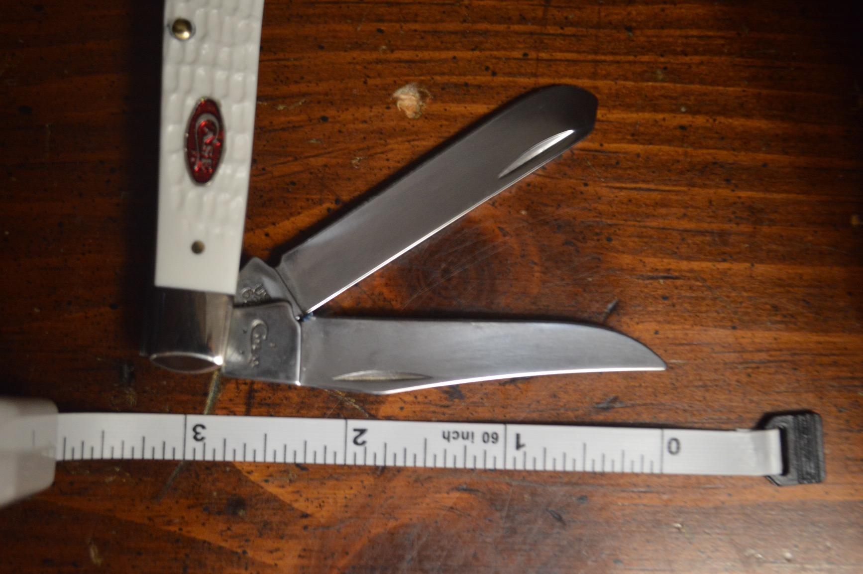 Case WR XX Pocket Knife Chestnut Smooth Bone Mini Trapper Item #28700 - (6207 SS) - Length Closed: 3 1/2 Inches customer photo 1