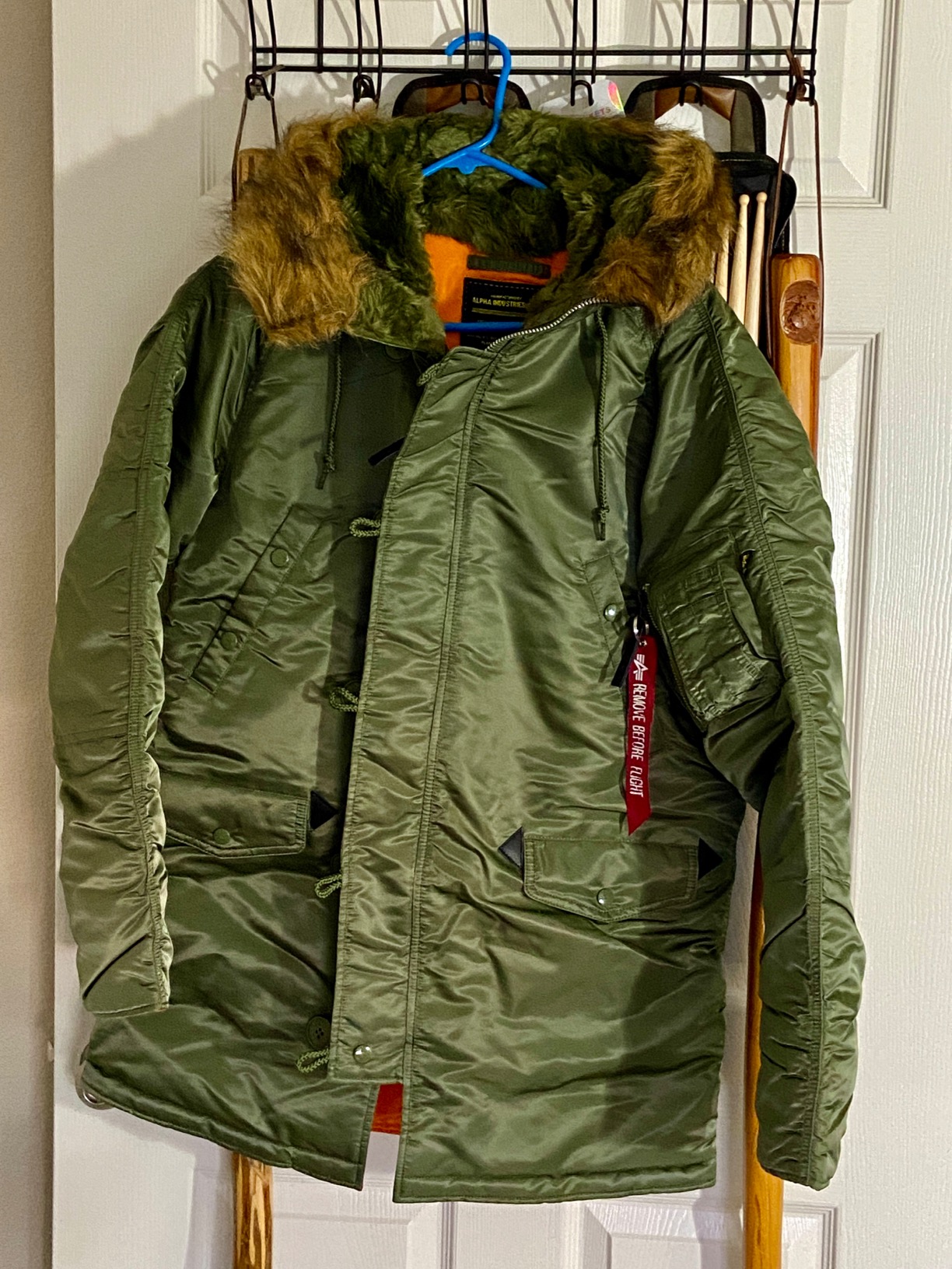 Men's Slim Fit N-3B Parka customer photo 2