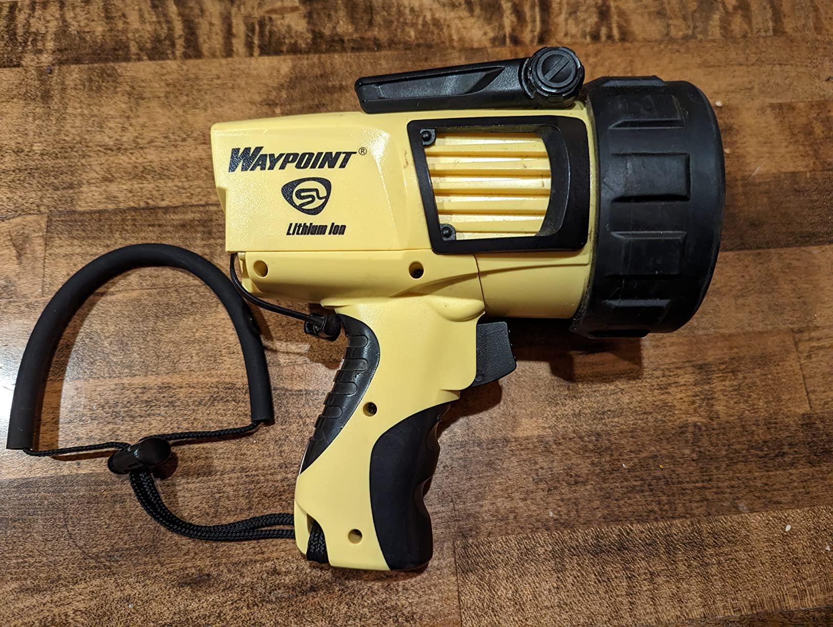 44910 Waypoint 1,400-Lumen 400,000-Candela Spotlight, Yellow customer photo 2