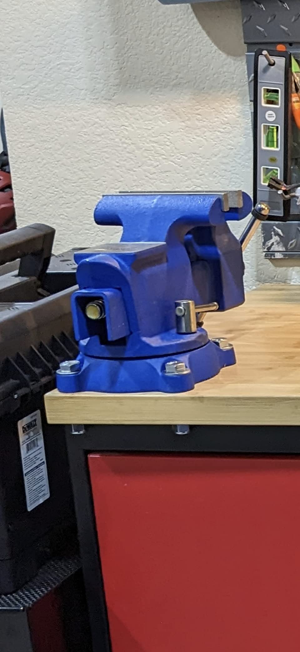 Yost Vises 480 8