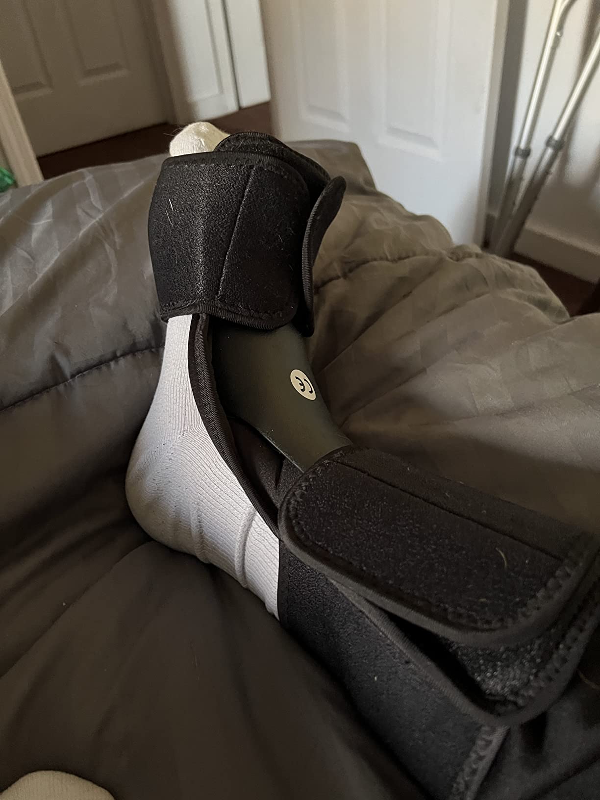 Dorsal Night Splint | Plantar Fasciitis Pain Relief, Foot Drop Brace for Sleeping, and Achilles Tendon Stretcher Boot for Nighttime Ankle Dorsiflexion (L/XL) customer photo 2