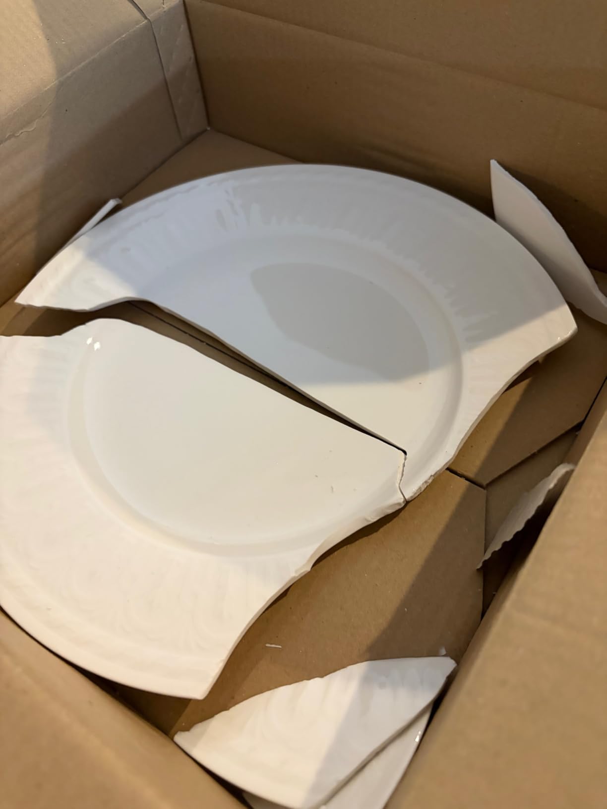 Villeroy & Boch Cellini 24 Piece Dinnerware Set, White | Premium porcelain dinnerware set, made in Germany, dishwasher and microwave safe, brings classic elegance to a table for six customer photo 2