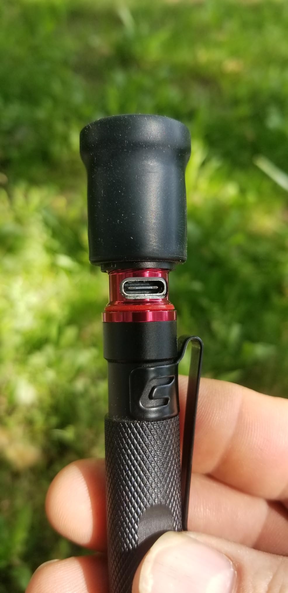 Coast HP3R 500 Lumen Rechargeable LED Penlight with Twist Focus, Black customer photo 1