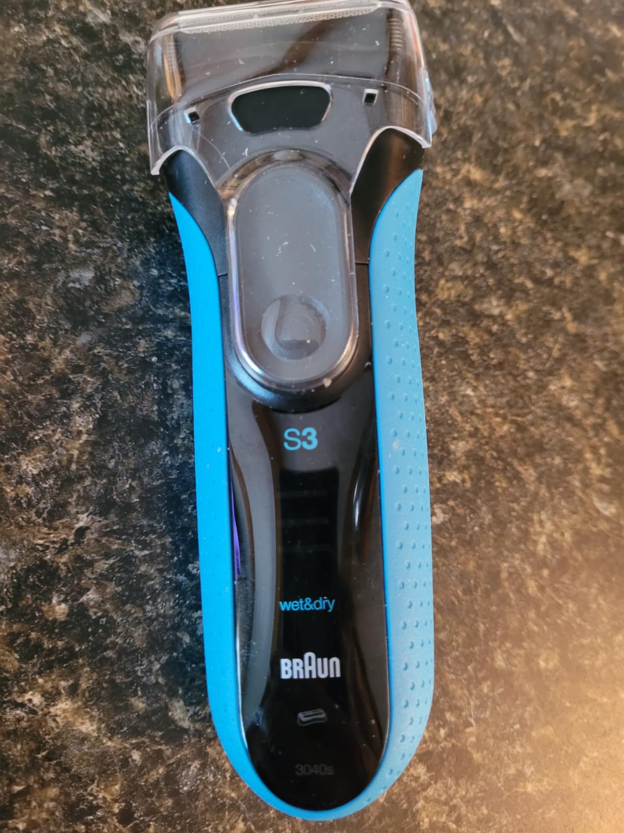 Braun Electric Series 3 Razor with Precision Trimmer, Rechargeable, Wet & Dry Foil Shaver for Men, Blue/Black (310s) customer photo 1