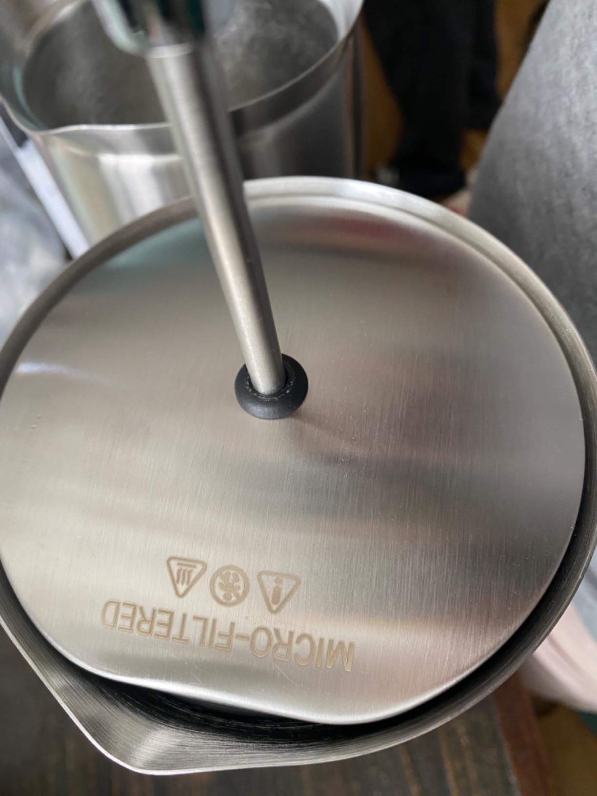 ESPRO Pro P7 French Press Stainless Steel 304 - Patented Double Micro-Filter for Grit-Free Coffee, Double Wall Insulated Coffee Maker, Plastic-Free & Heat Resistant - Polished 32oz customer photo 1