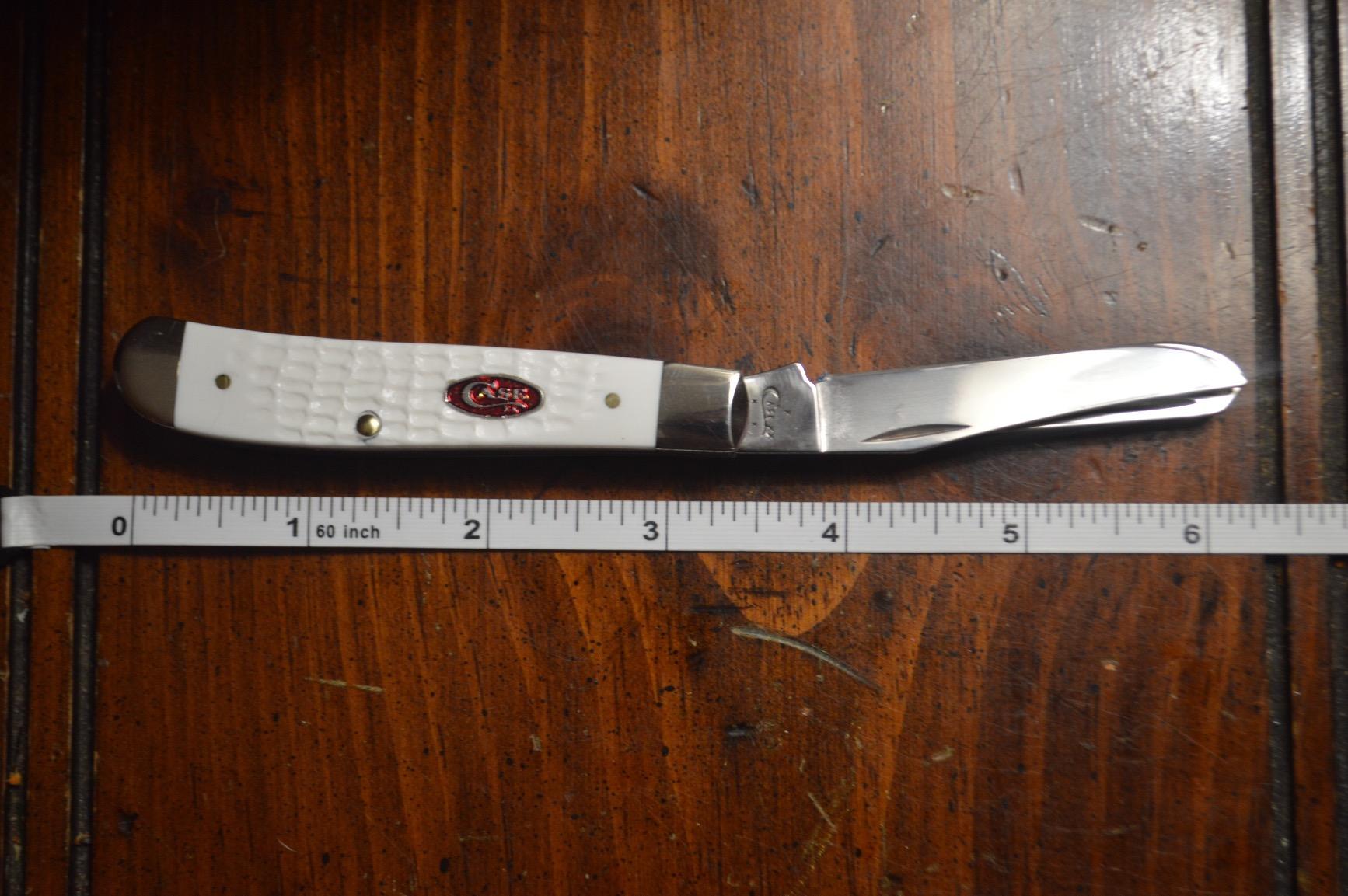 Case WR XX Pocket Knife Navy Blue Jigged Bone Mini Trapper Item #7321 - (6207 SS) - Length Closed: 3 1/2 Inches customer photo 2