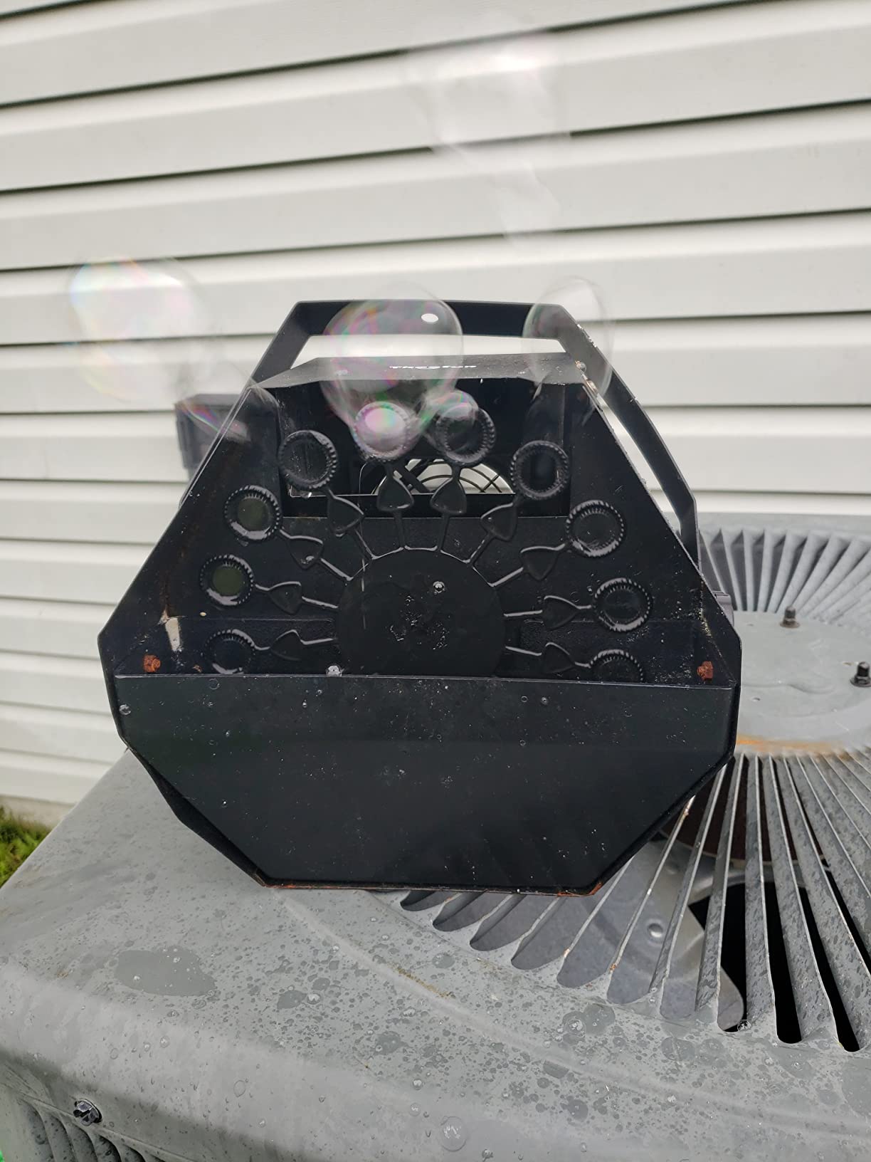 Theefun Bubble Machine: Remote Control 750ML Metal Bubble Blower Machine for 60 Min Usage Time, Plug-in Automatic Bubble Maker for Parties Wedding Birthday Indoor Outdoor, with AC Adapter customer photo 2