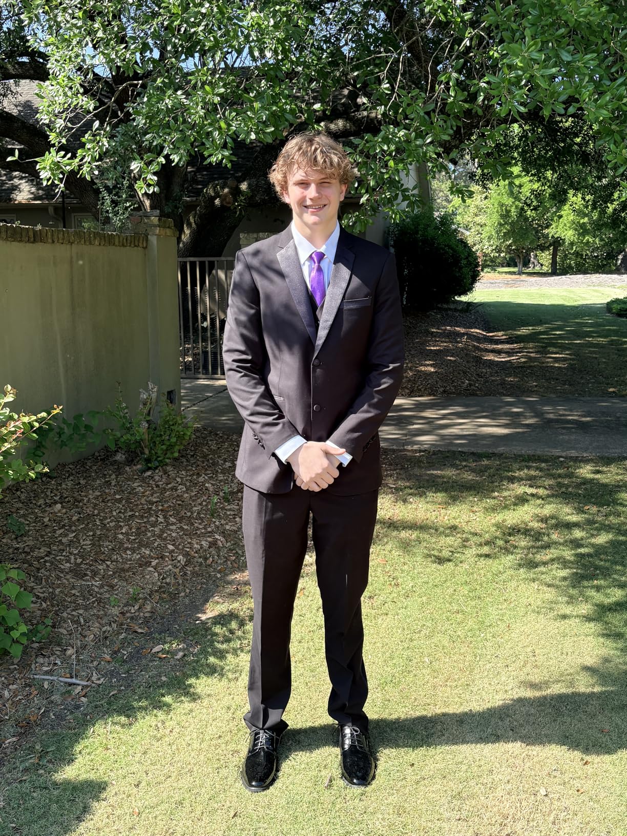 Men's Classic & Slim Fit Two-Piece Formal Tuxedo Suit customer photo 1