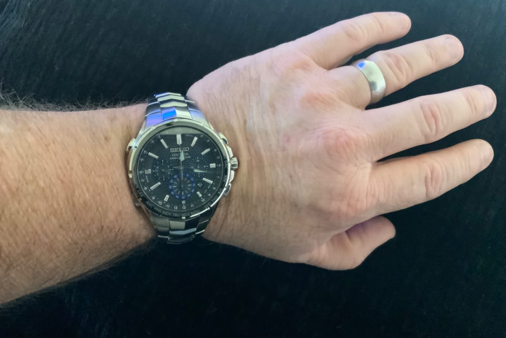 SEIKO SSG010 Watch for Men - Coutura Collection - Radio Sync Solar Chronograph, Two-Tone Stainless Steel Case & Bracelet, Black Dial with Lumibrite Hands & Markers, and Date Calendar customer photo 1