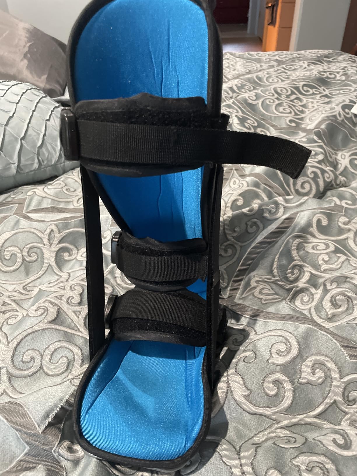 Plantar Fascitis Night Splint Heel & Foot Pain; P.F. Brace L4398 (Small {Men's shoe size less than 7 / Women's shoe size less than 7.5}) customer photo 1