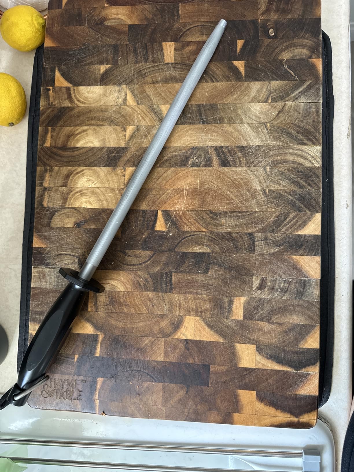 Utopia Kitchen Knife Sharpener Rod 12 Inch, Professional Honing Rod for Knife Sharpening with Hanging Hook, Black customer photo 1