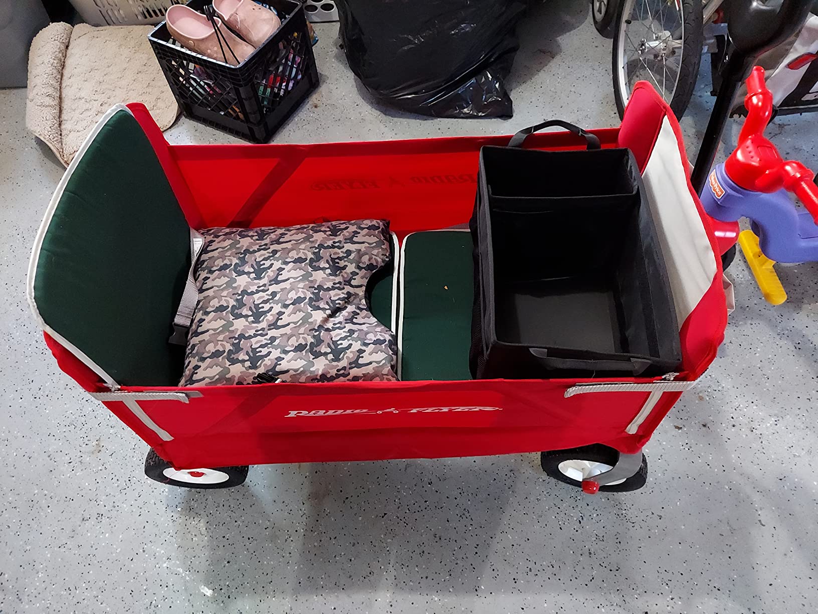Radio Flyer Stroller Wagon for Kids and Cargo, All-Terrain Wagon with Rubber Tires, Red customer photo 1